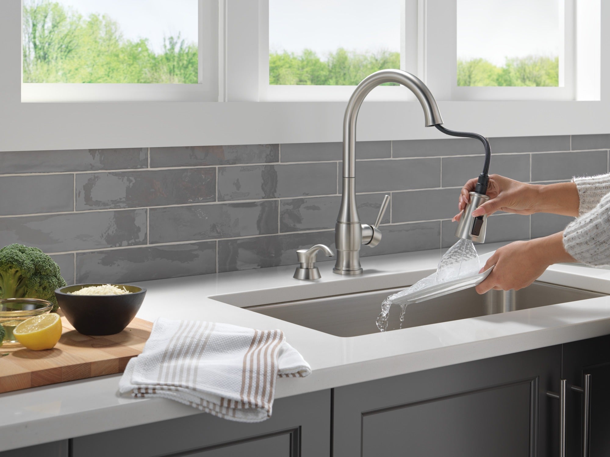 Delta Hazelwood™ Single Handle Pull-Down Kitchen Faucet with Soap Dispenser and ShieldSpray Technology