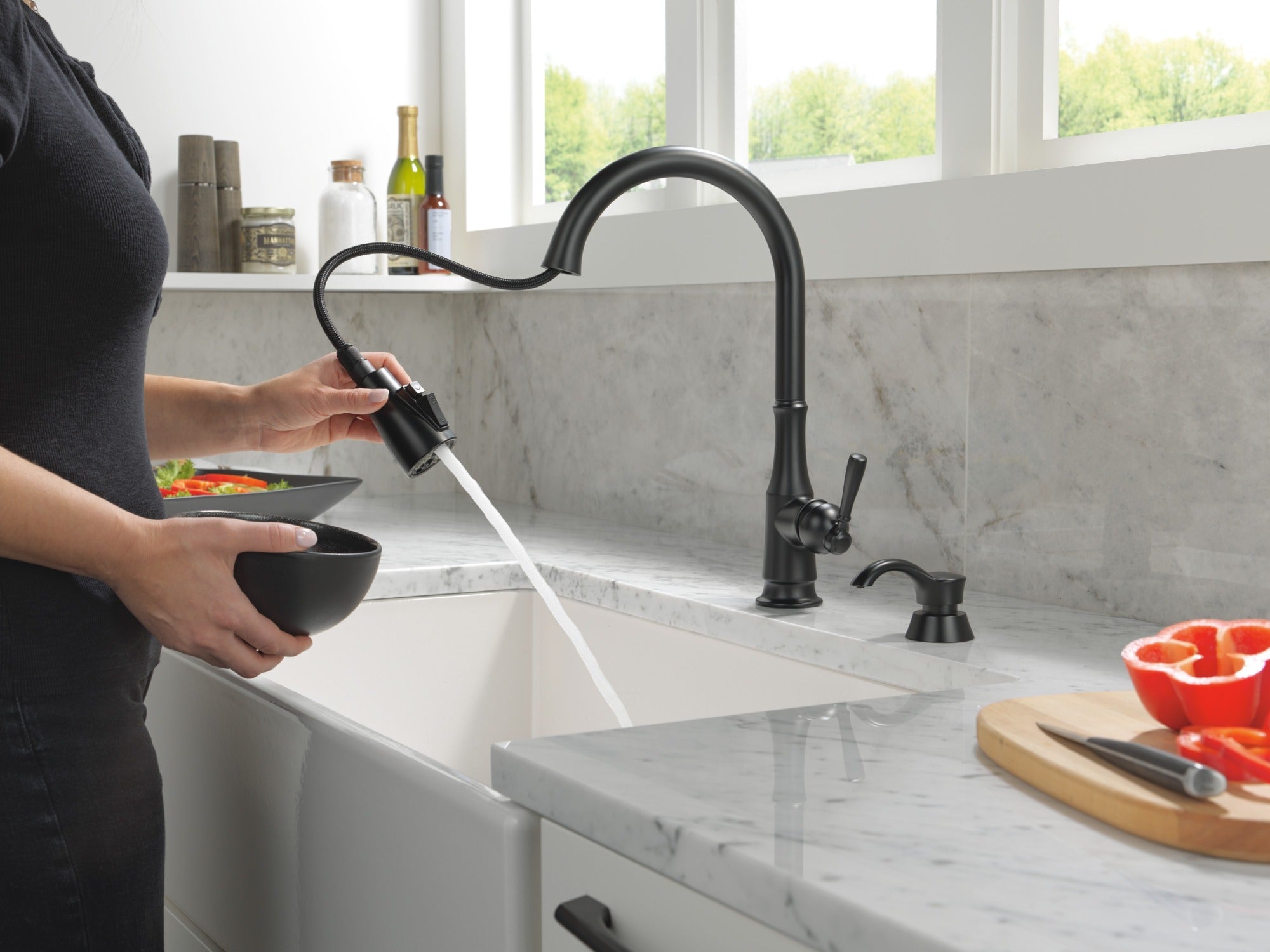 Delta Capertee™ Single Handle Pull-Down Kitchen Faucet with Soap Dispenser and ShieldSpray Technology
