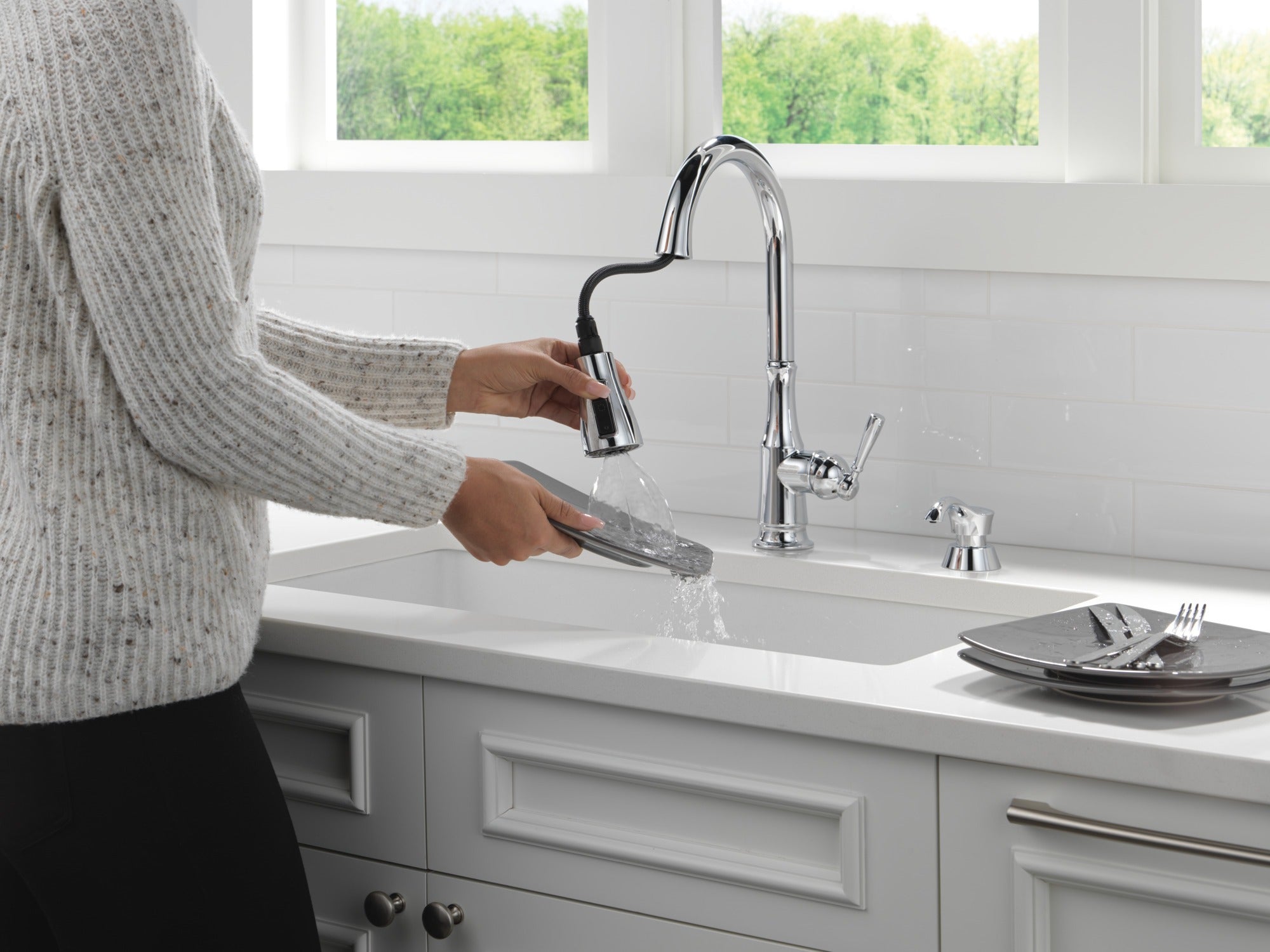 Delta Capertee™ Single Handle Pull-Down Kitchen Faucet with Soap Dispenser and ShieldSpray Technology