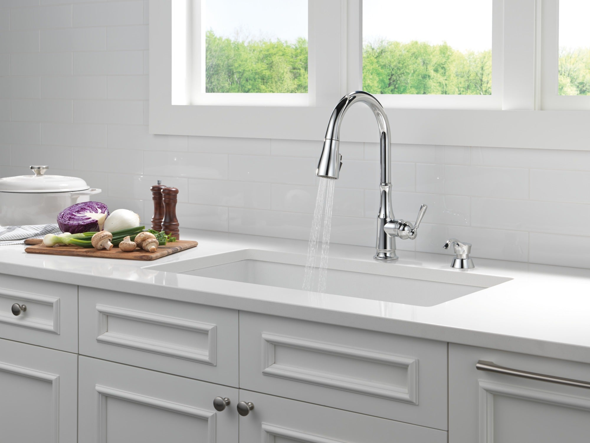 Delta Capertee™ Single Handle Pull-Down Kitchen Faucet with Soap Dispenser and ShieldSpray Technology