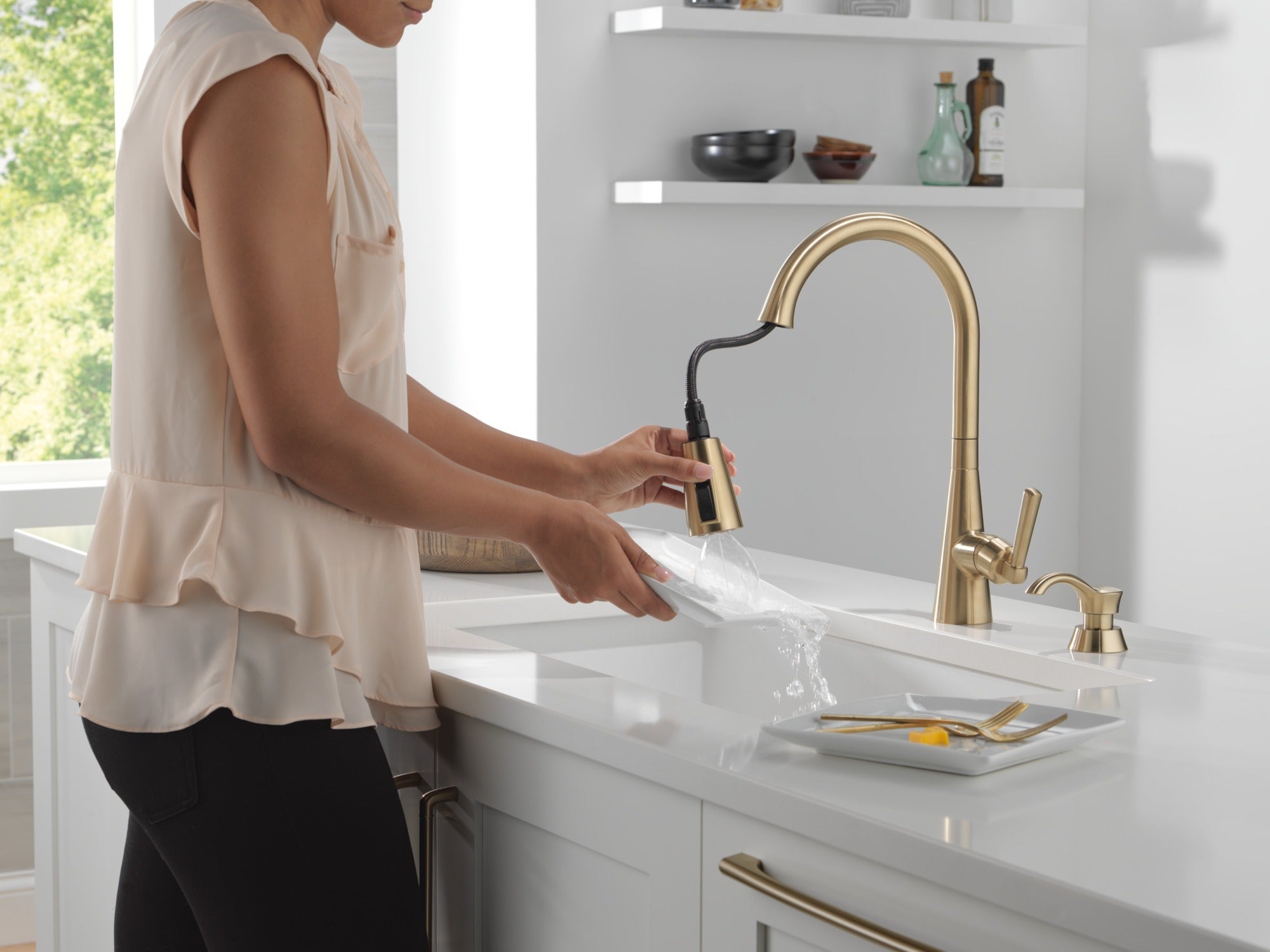 Delta Boyd™ Single Handle Pull-Down Kitchen Faucet with Soap Dispenser and ShieldSpray Technology