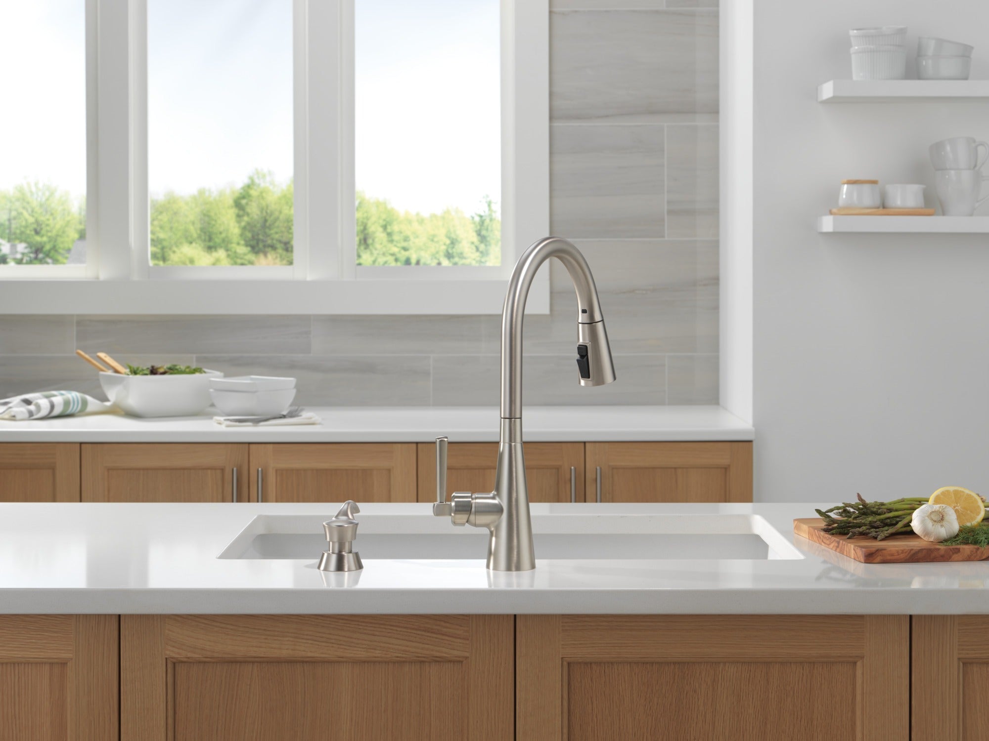 Delta Boyd™ Single Handle Pull-Down Kitchen Faucet with Soap Dispenser and ShieldSpray Technology