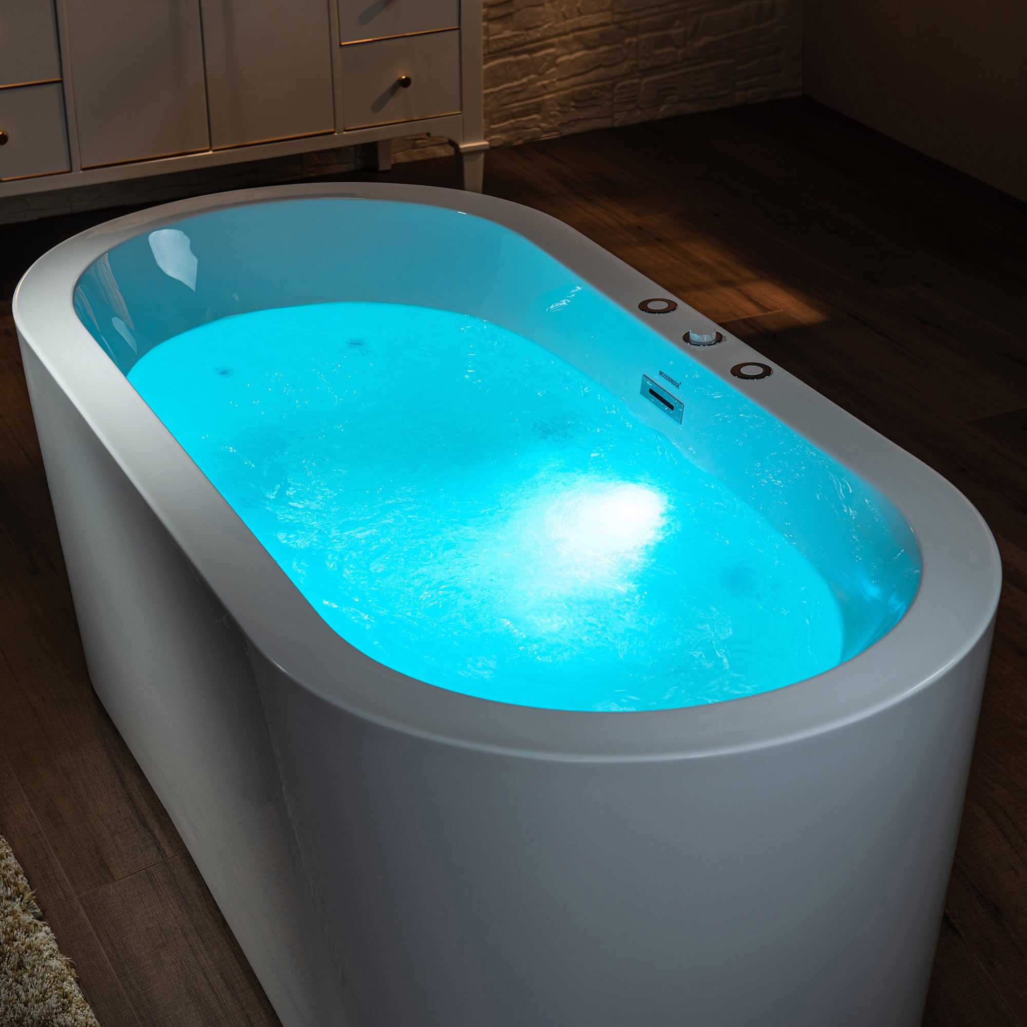 WOODBRIDGE 66-1/2" x 31-7/8" Whirlpool Water Jetted and Air Bubble Freestanding Heated Soaking Combination Bathtub, BJ200