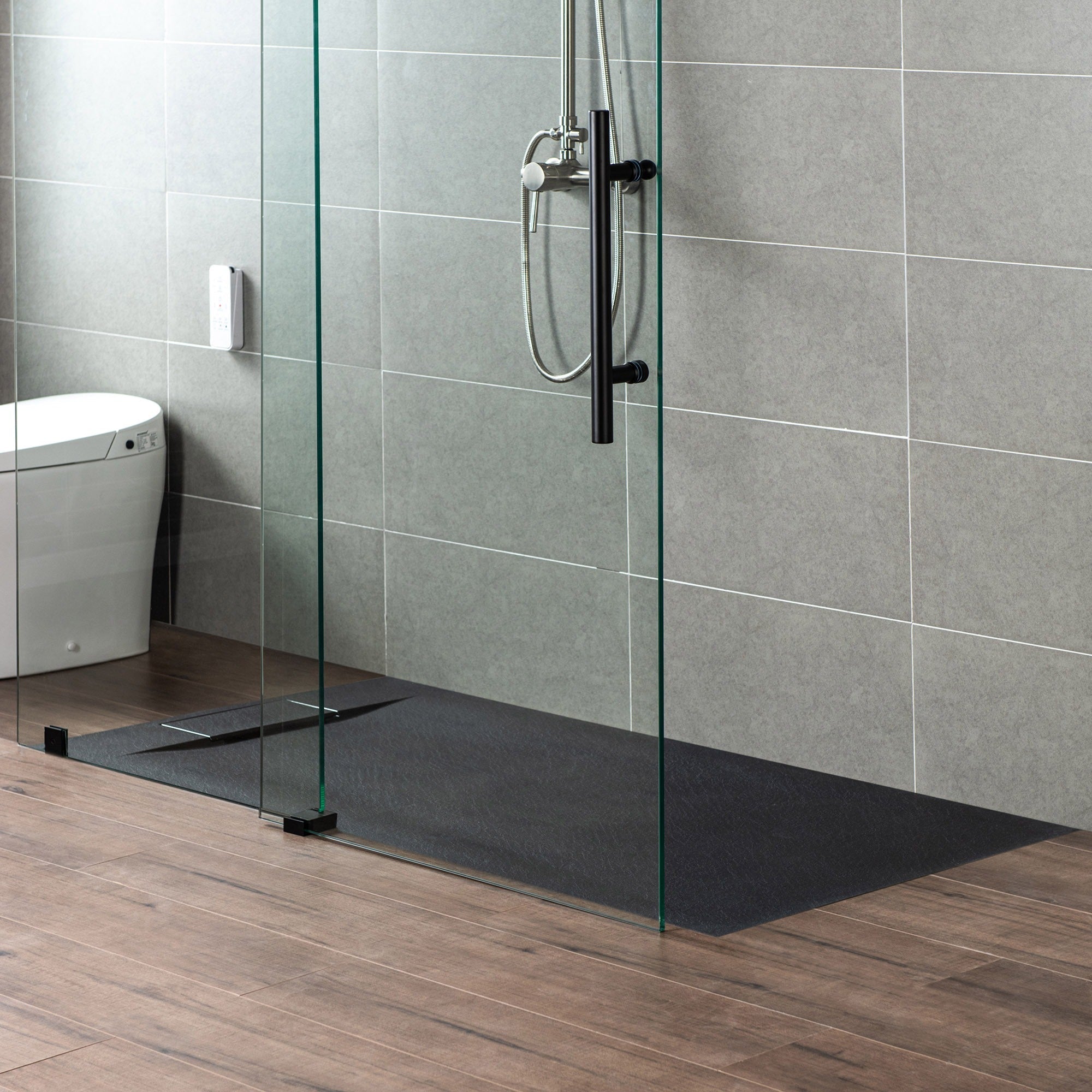WOODBRIDGE 47.5 in L x 31.5 in W Zero Threshold End Drain Shower Base with Reversible Drain Placement, Matching Decorative Drain Plate and Tile Flange
