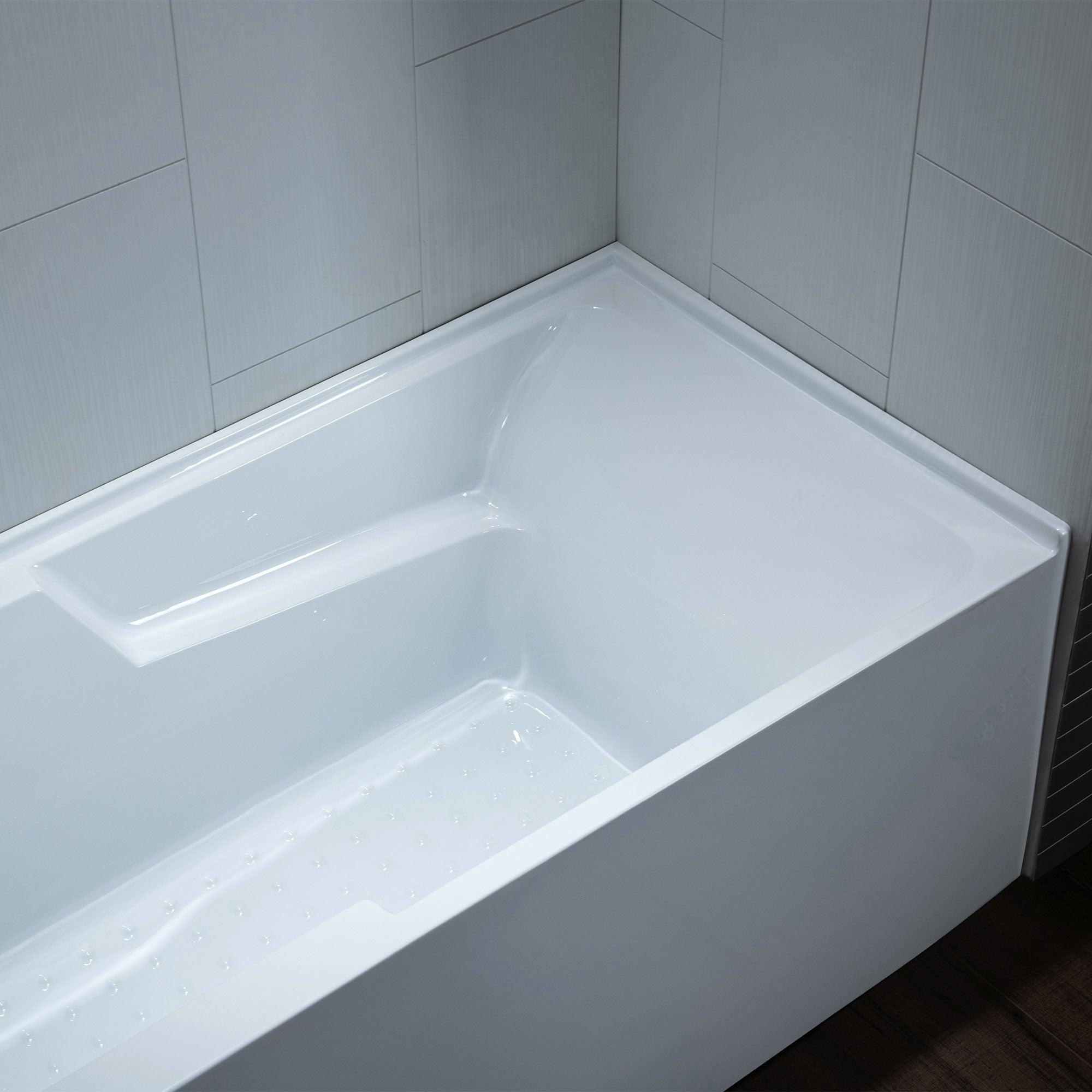 WOODBRIDGE BA5430 54 Inch Acrylic Rectangular Alcove Soaking Bathtub