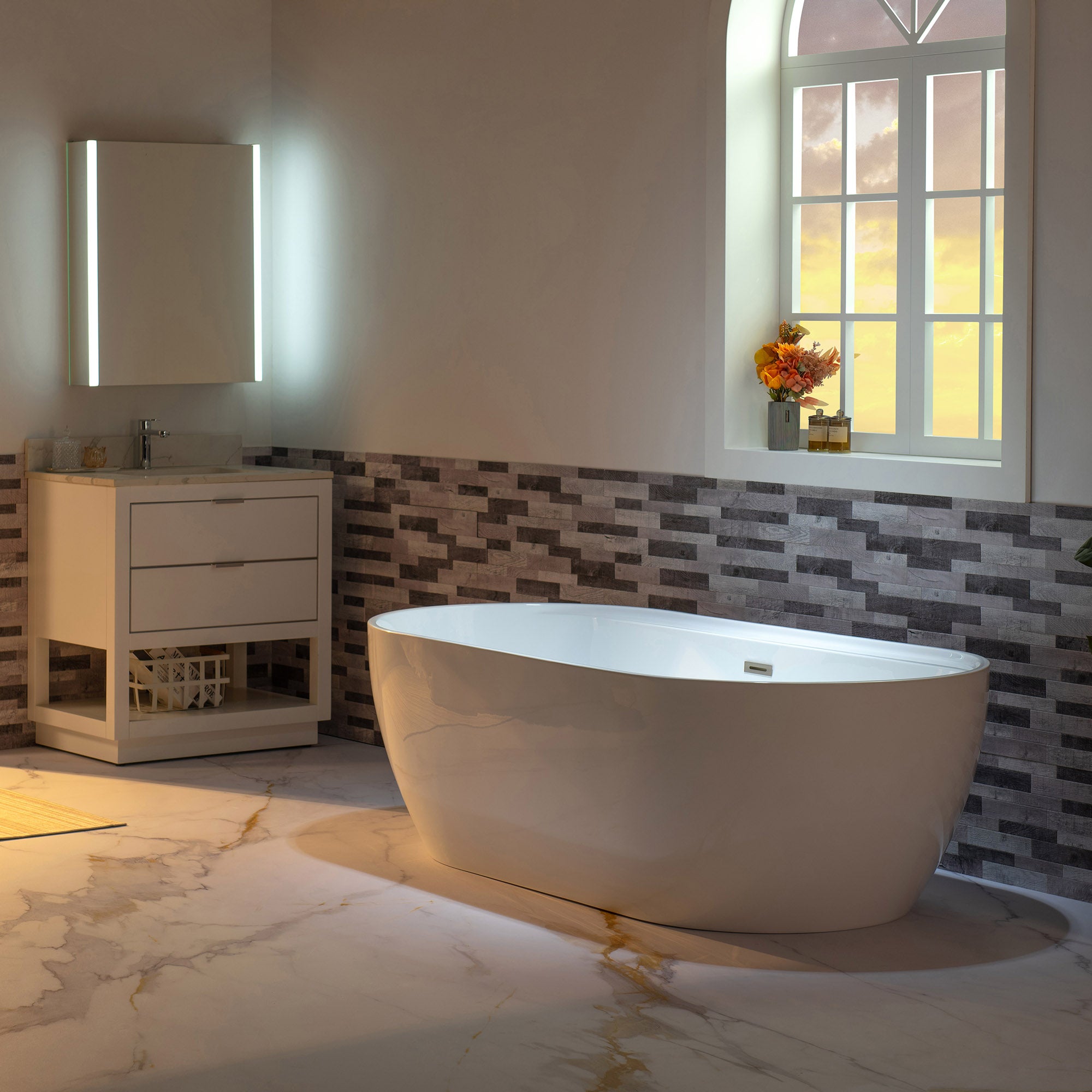 WOODBRIDGE 72" Acrylic Freestanding Bathtub Contemporary Soaking Tub with Drain & Overflow, B0059