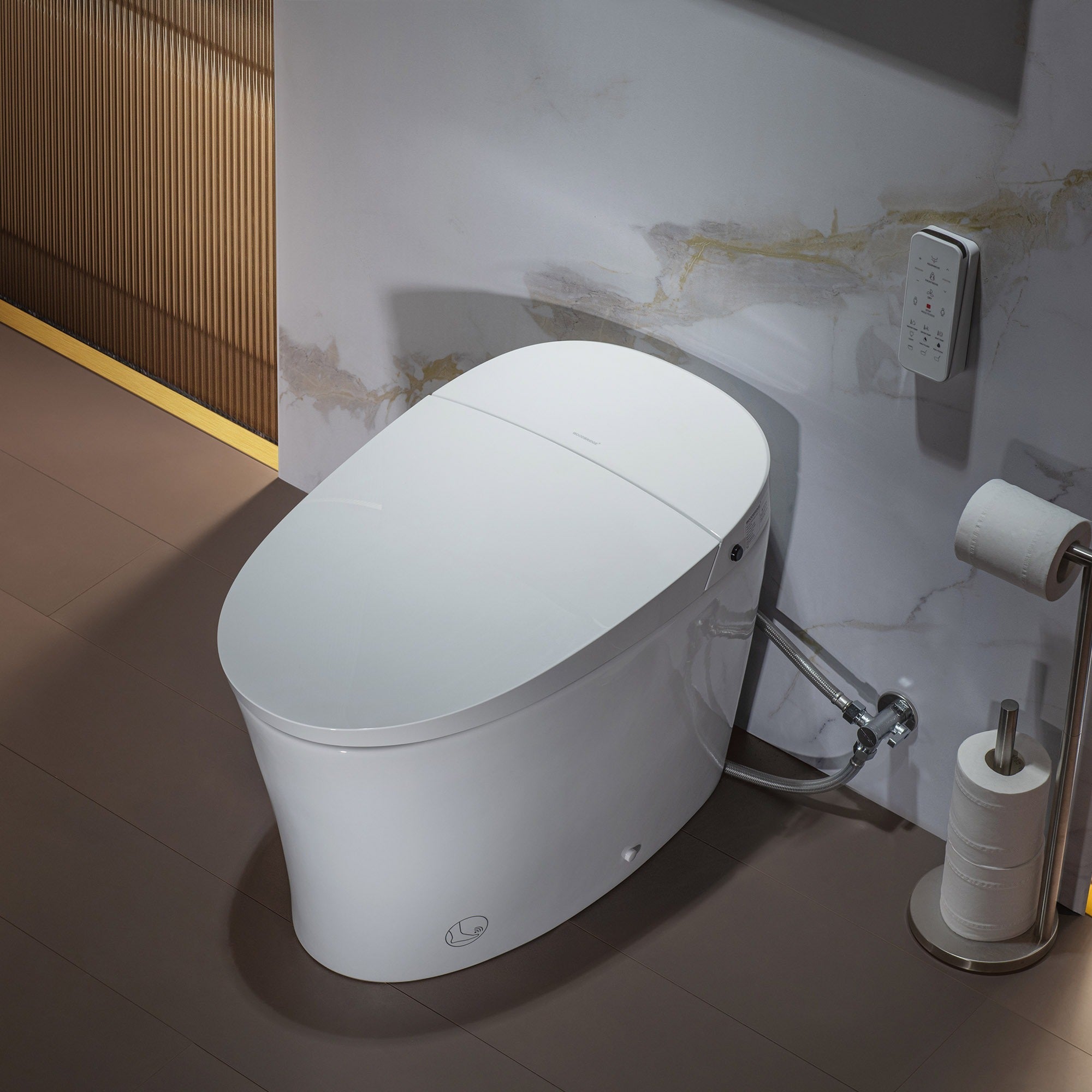 WOODBRIDGE EBT700 One-Piece Smart Toilet Bidet – Auto Flush, Foot Sensor, Heated Seat