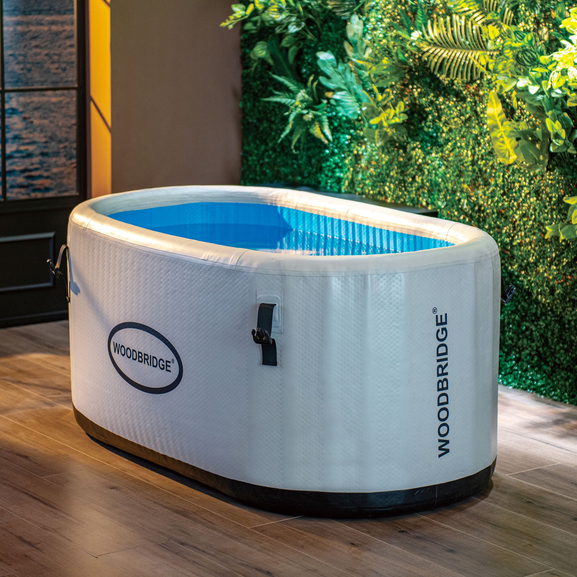 WOODBRIDGE Inflatable Oval Ice Bath Cold Plunge Tub with PVC Insulated Lid, Hand Pump and Repair Kit Included, Anti-Slid Bottom