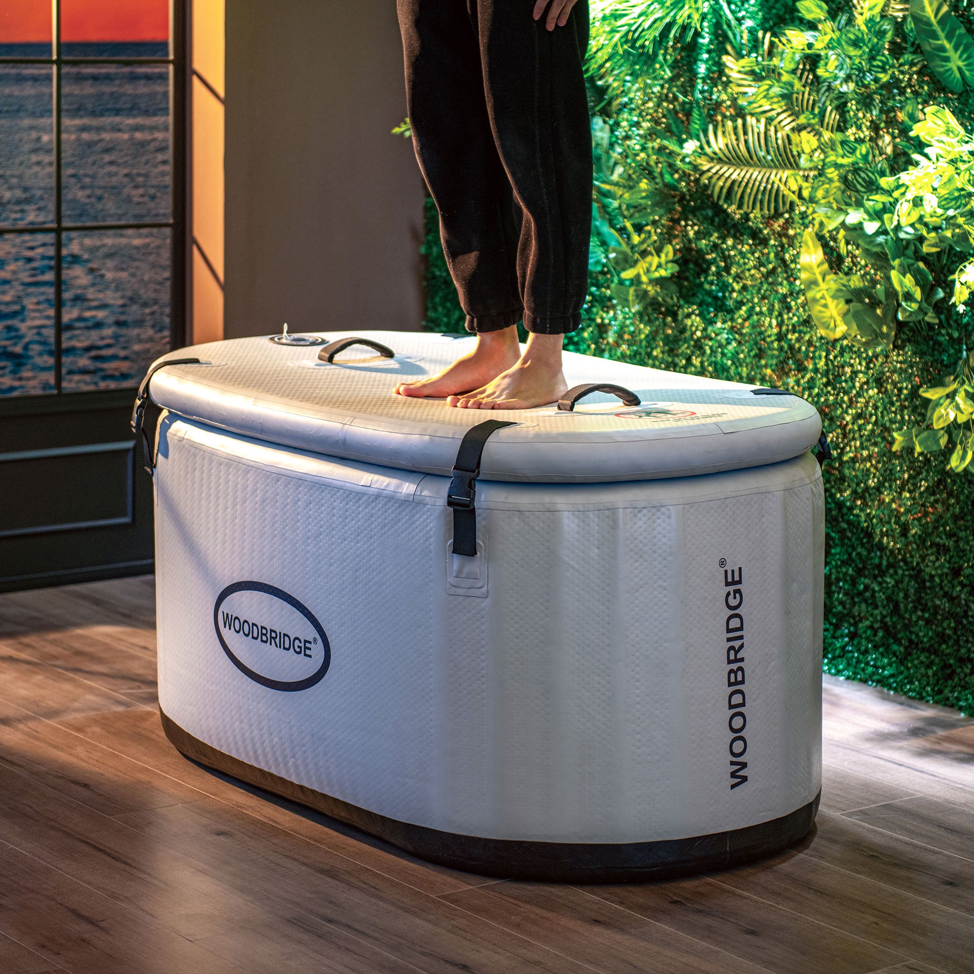 WOODBRIDGE Inflatable Oval Ice Bath Cold Plunge Tub with PVC Insulated Lid, Hand Pump and Repair Kit Included, Anti-Slid Bottom