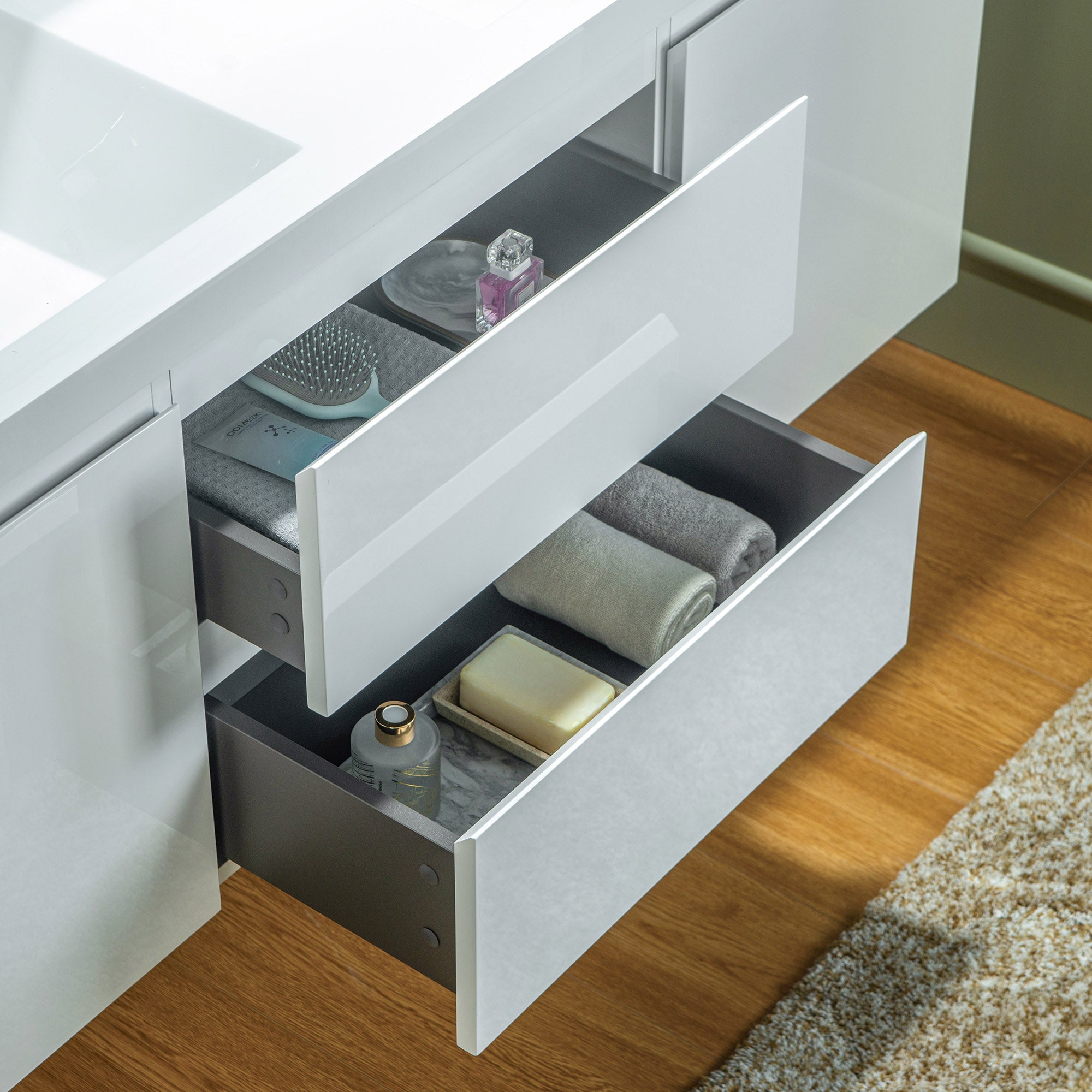 WOODBRIDGE 23-5/8 in. W x 19-5/8 in. D Wall Mounted Floating Vanity in Glossy White with Resin Composite Vanity Top in Glossy White