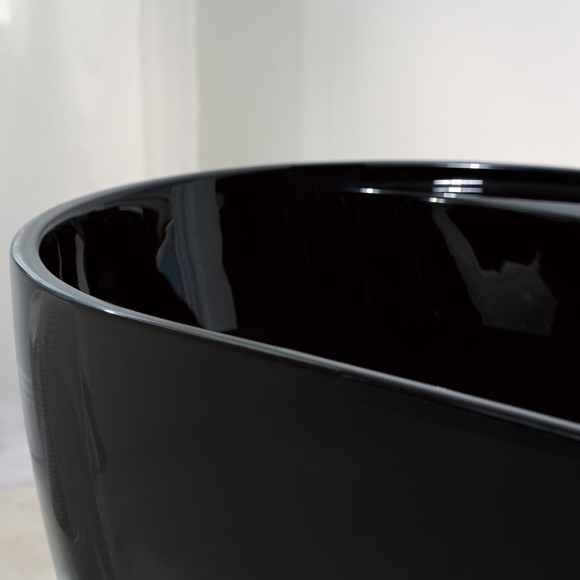 WOODBRIDGE 67" L x 31-1/2" W Freestanding Contemporary Acrylic Soaking Bathtub with Drain & Overflow – B8863 Series