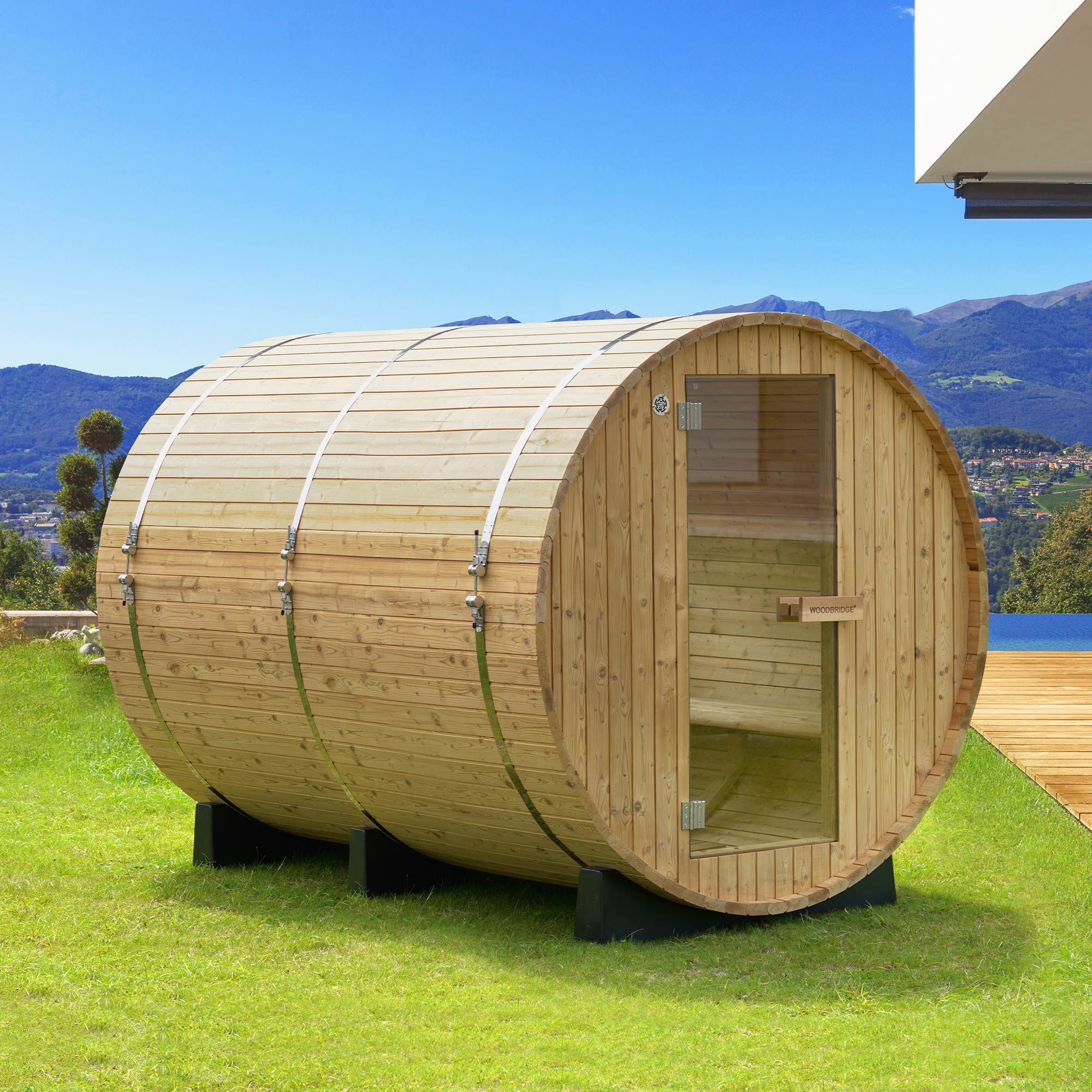 WOODBRIDGE 4-Person Luxury Finland thermo Pine Outdoor Barrel Sauna with half View Window,Harvia Electric Heater with Sauna Stone, Sauna accessories Kit and Asphalt Shingle Roof, 4'x6'