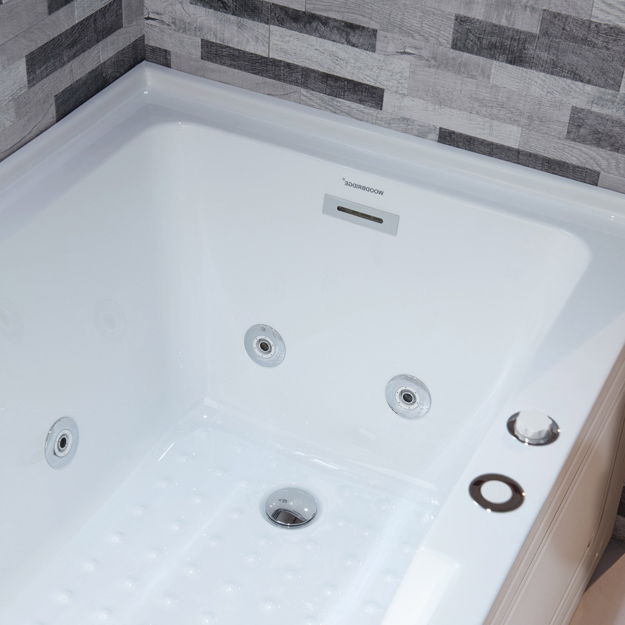WOODBRIDGE 60" Alcove Acrylic Rectangular Whirlpool Heated Jetted Tub in White with Right Drain