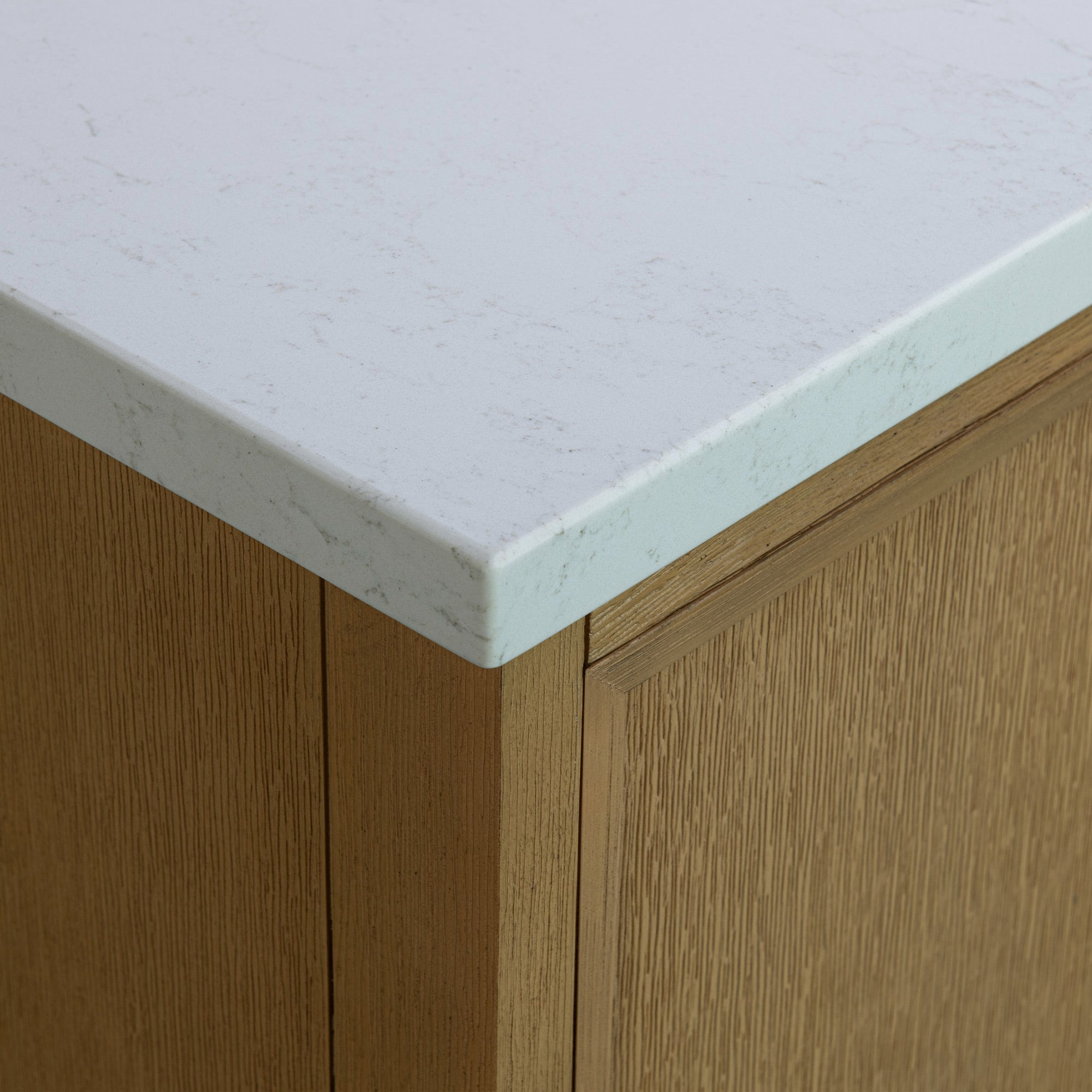 WOODBRIDGE 37" White Single Sink Bathroom Vanity Engineered Stone Top, Pre-drilled for 8 in. widespread faucets, Solid Wood Frame & Drawers, Fully Assembled and Ready to Install.