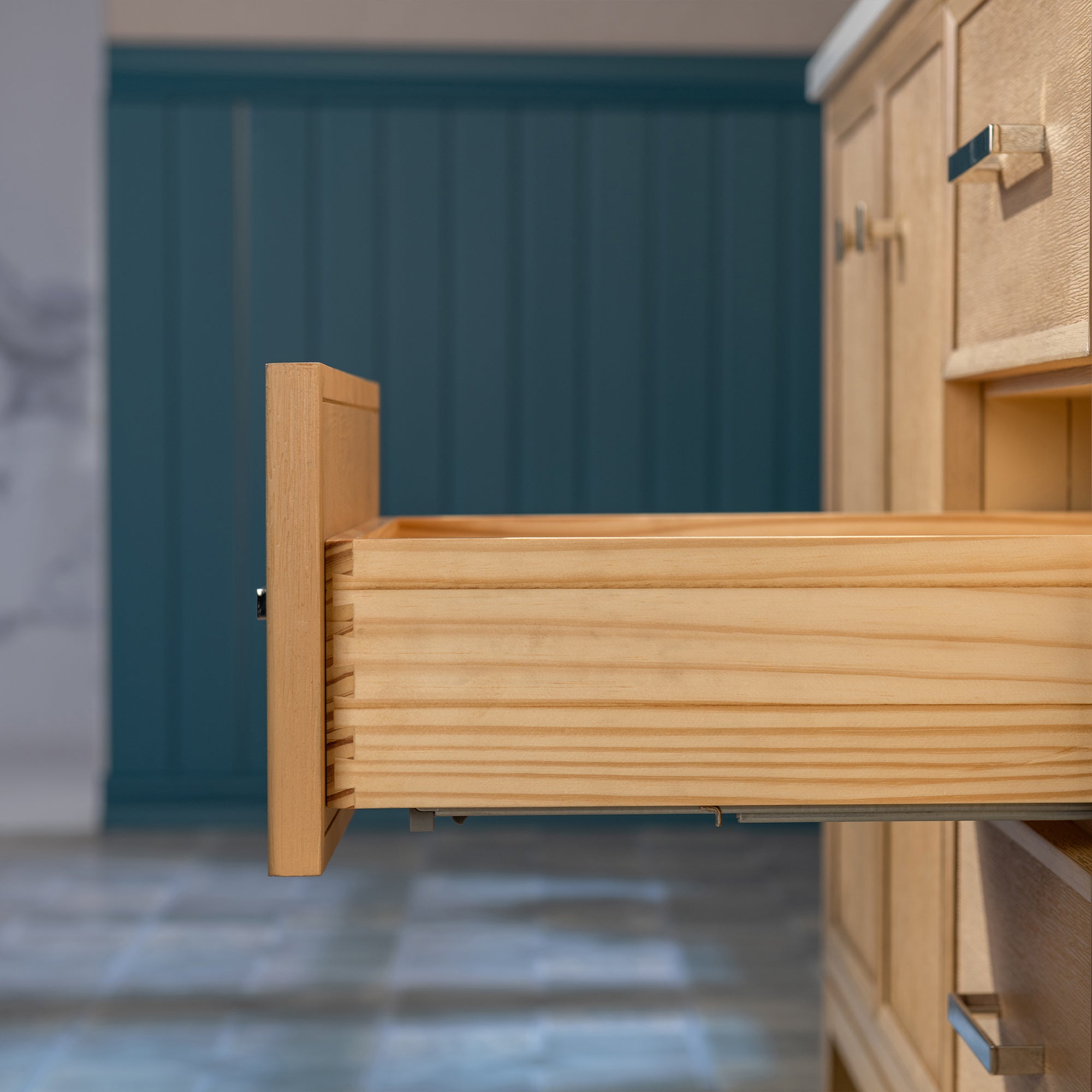 WOODBRIDGE 37" White Single Sink Bathroom Vanity Engineered Stone Top, Pre-drilled for 8 in. widespread faucets, Solid Wood Frame & Drawers, Fully Assembled and Ready to Install.