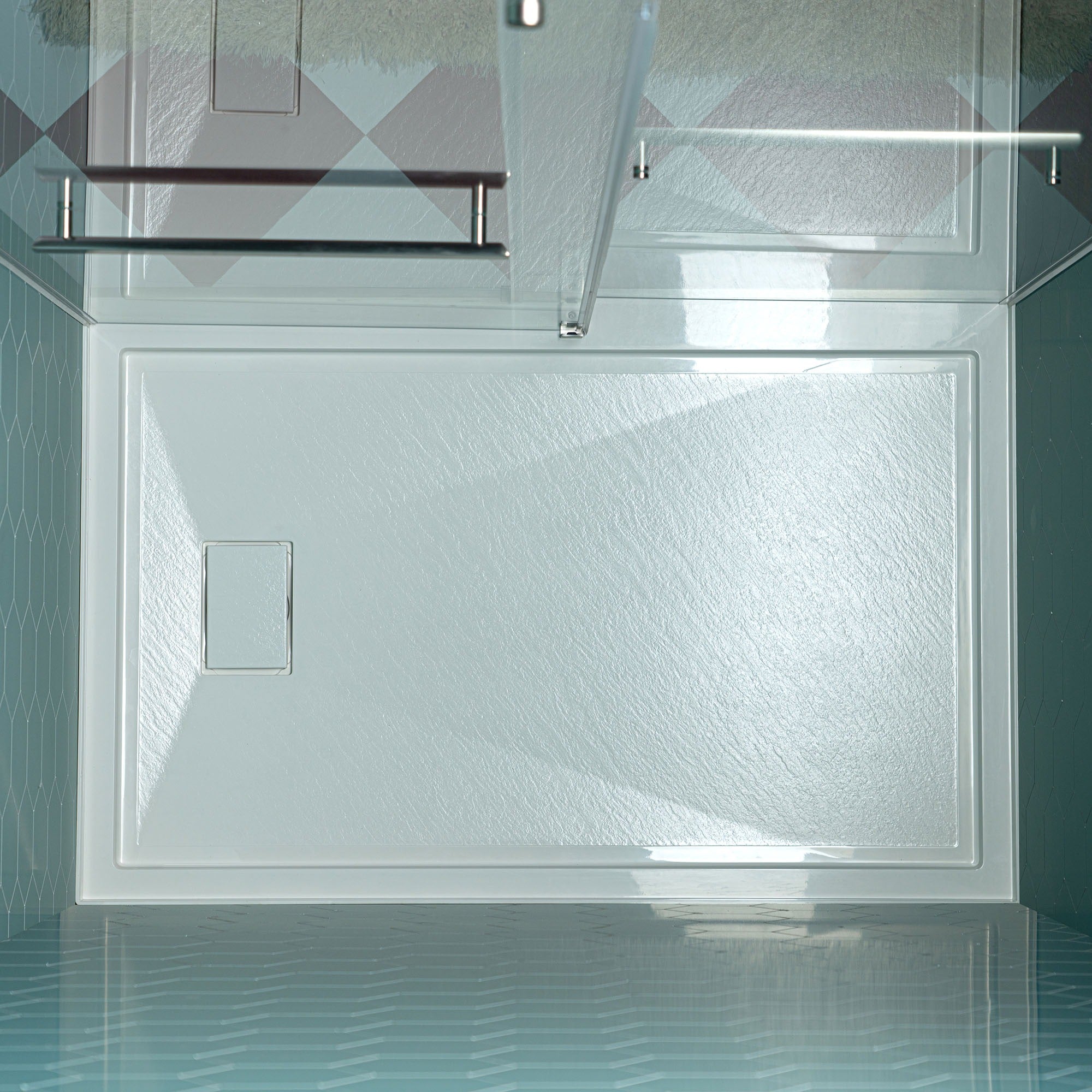 WOODBRIDGE 48 in. x 36 in. Solid Surface Shower Pan Base in White, Alcove Installation with Right Drain, Slip-Resistant & Mold-Resistant