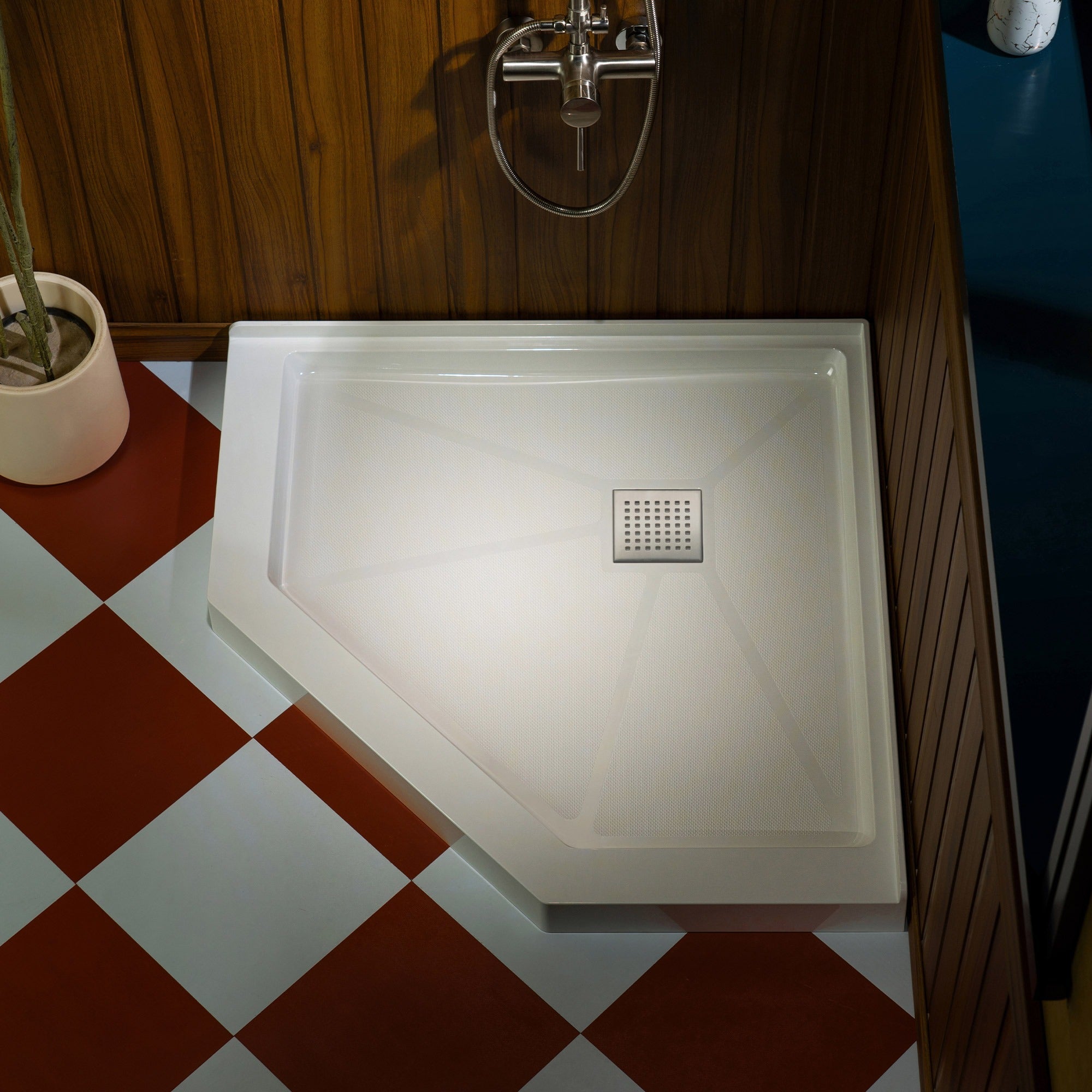 WOODBRIDGE 34 in. x 34 in. Solid Surface Neo-Angle Shower Base Pan in White with Drain Cover