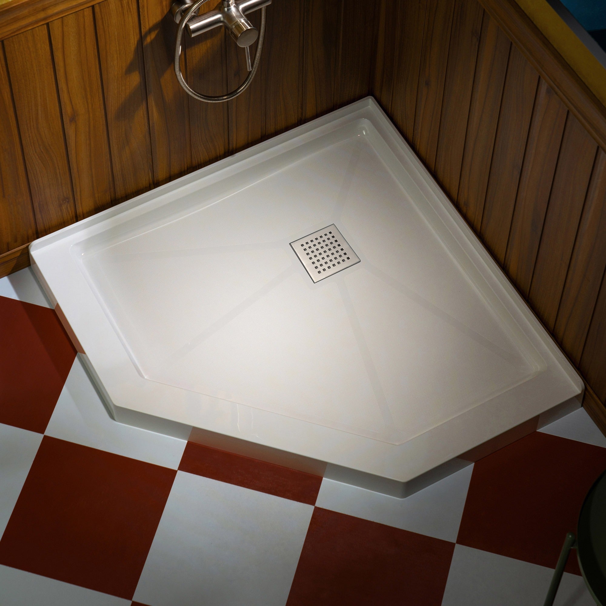WOODBRIDGE 34 in. x 34 in. Solid Surface Neo-Angle Shower Base Pan in White with Drain Cover