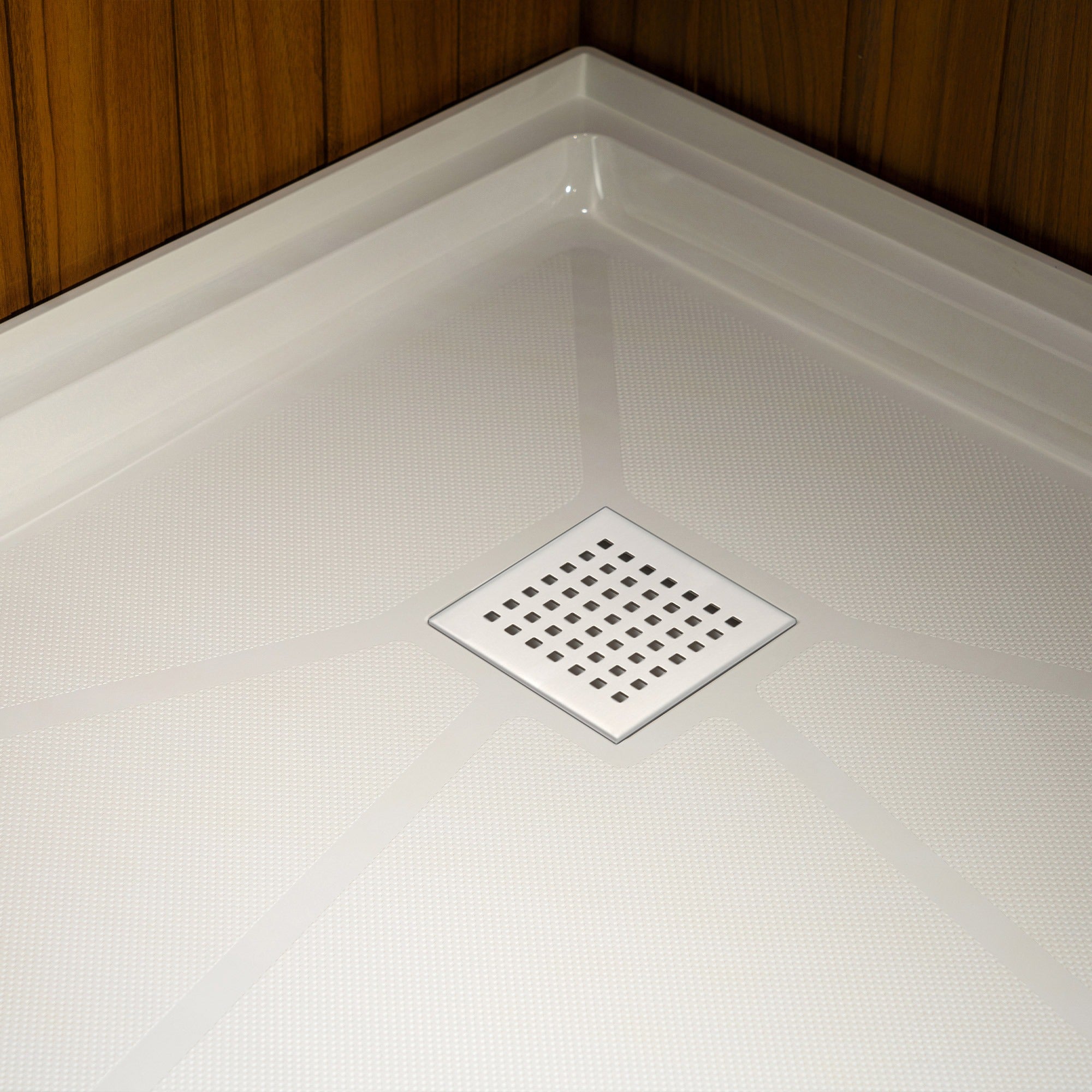 WOODBRIDGE 34 in. x 34 in. Solid Surface Neo-Angle Shower Base Pan in White with Drain Cover