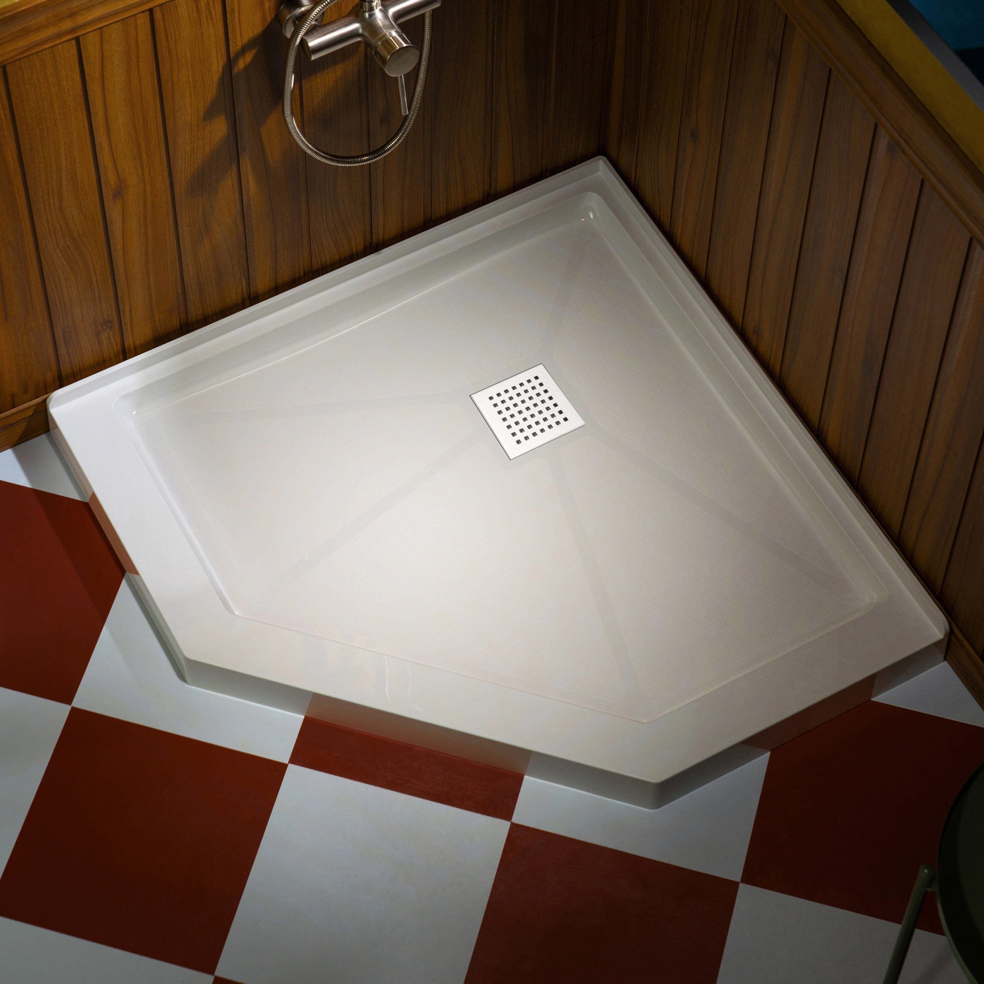 WOODBRIDGE 34 in. x 34 in. Solid Surface Neo-Angle Shower Base Pan in White with Drain Cover