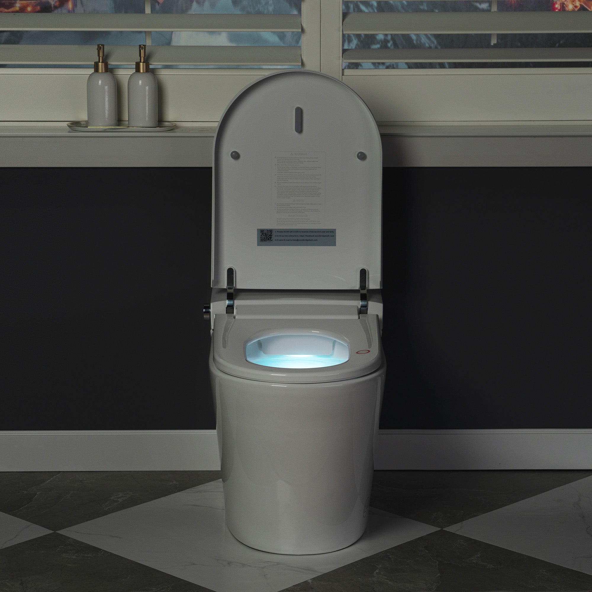 WOODBRIDGE CHT002 Smart Toilet with Auto Open/Close, Foot Sensor & Heated Seat
