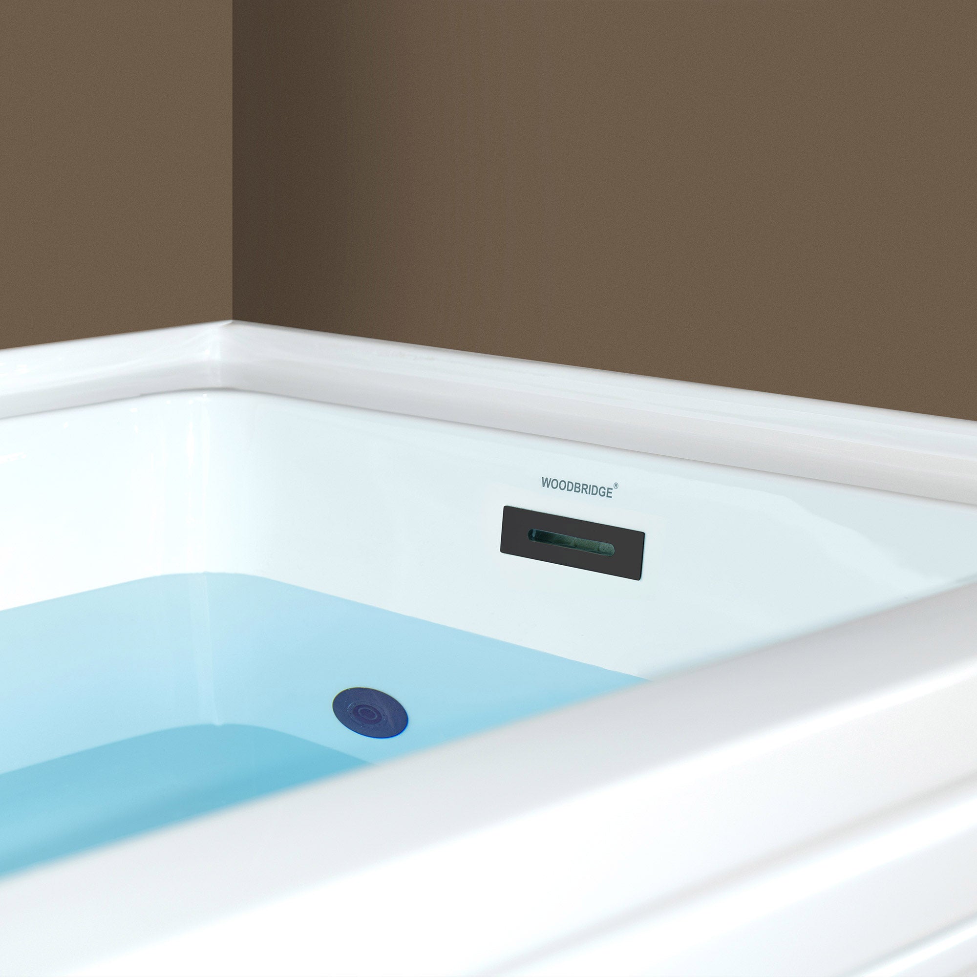 WOODBRIDGE 60" x 32" Alcove Acrylic Rectangular Whirlpool and Air Heated Tub in White with right Drain, Matte Black Finish Trim and Drain Kit Included, DF631-R-MB02