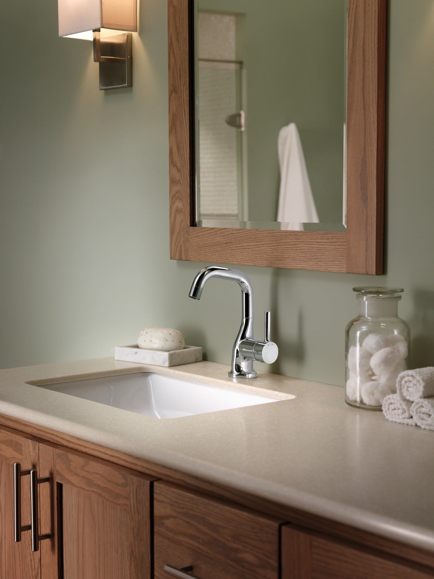 Delta Lilah® Robe Hook