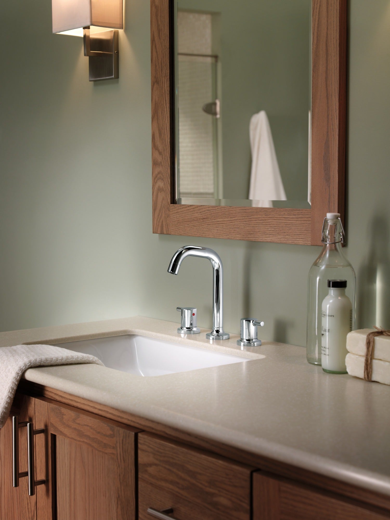 Delta Lilah® Robe Hook