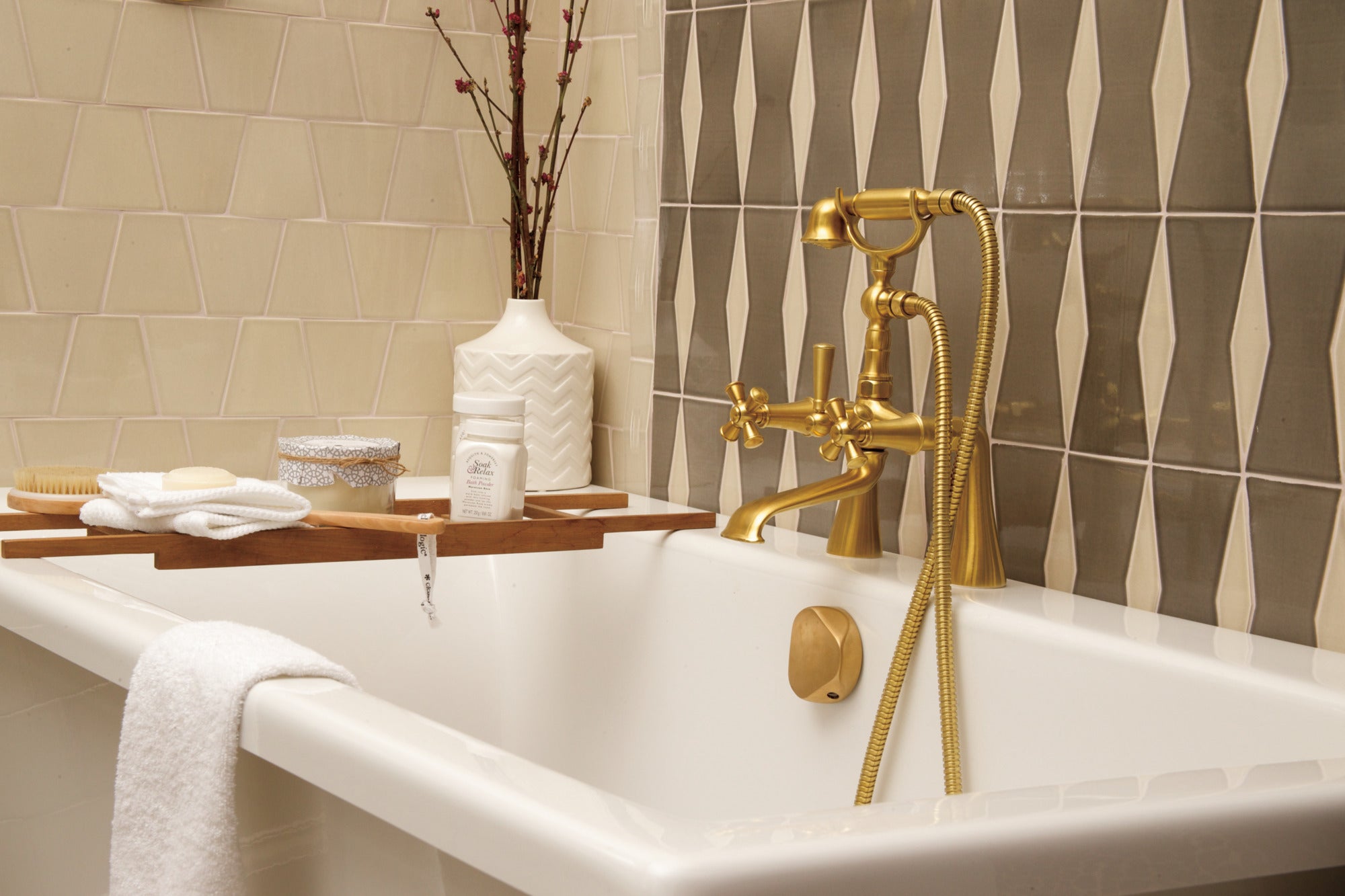 Newport Brass Aylesbury Exposed Tub & Hand Shower Set - Deck Mount