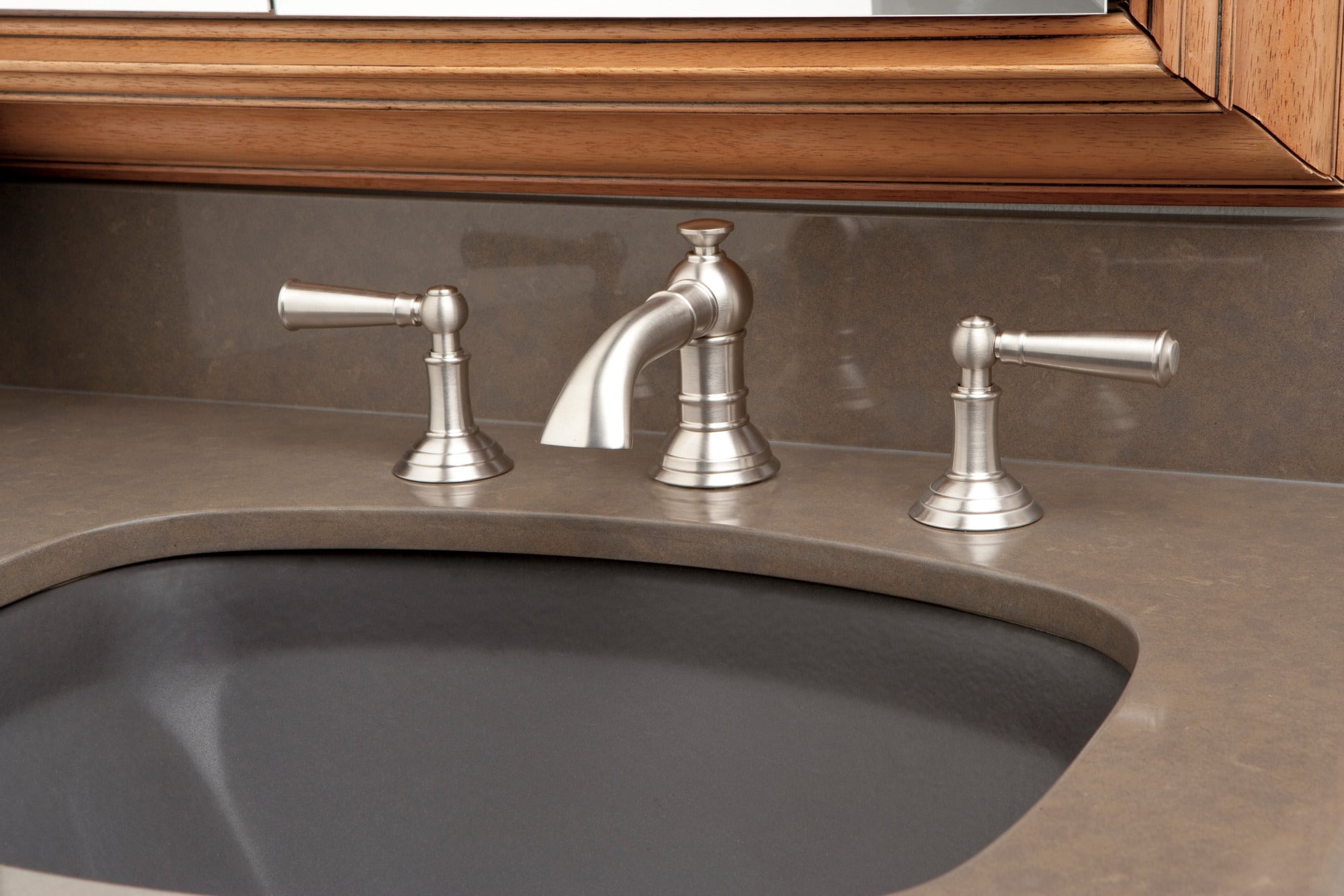 Newport Brass Aylesbury Widespread Lavatory Faucet