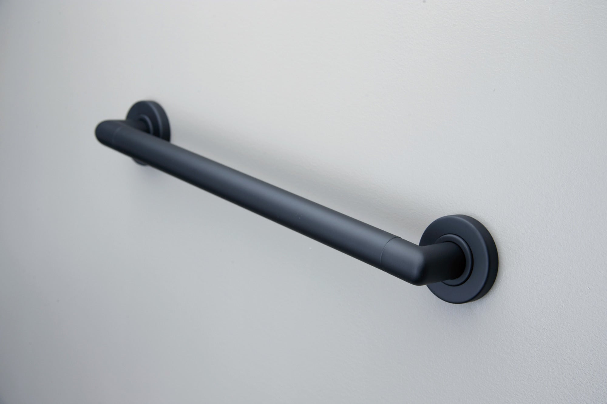 Newport Brass Priya® Grab Bar Decorative Rings & Mounting Kit