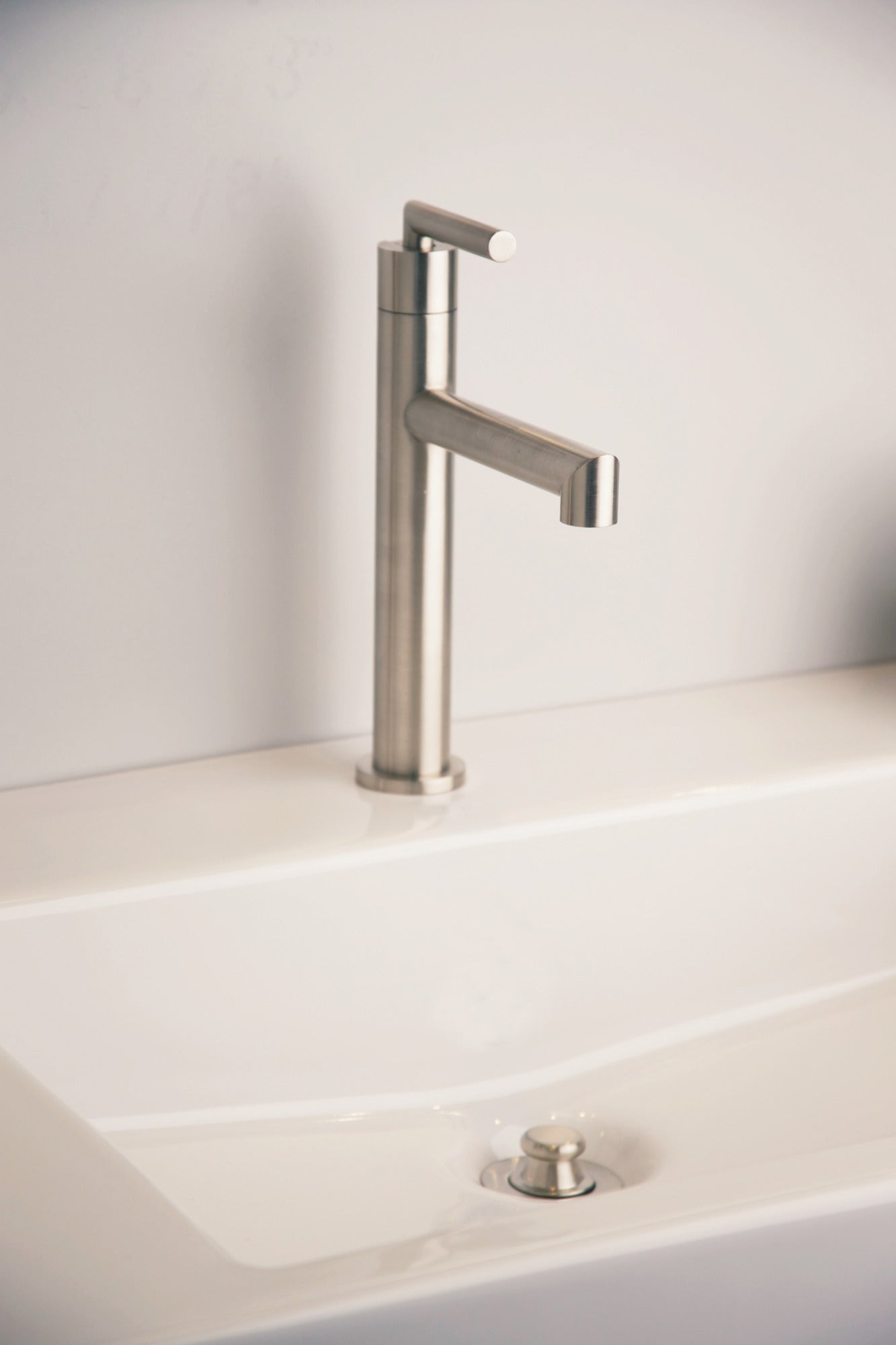 Newport Brass Keaton Single Hole Lavatory Faucet