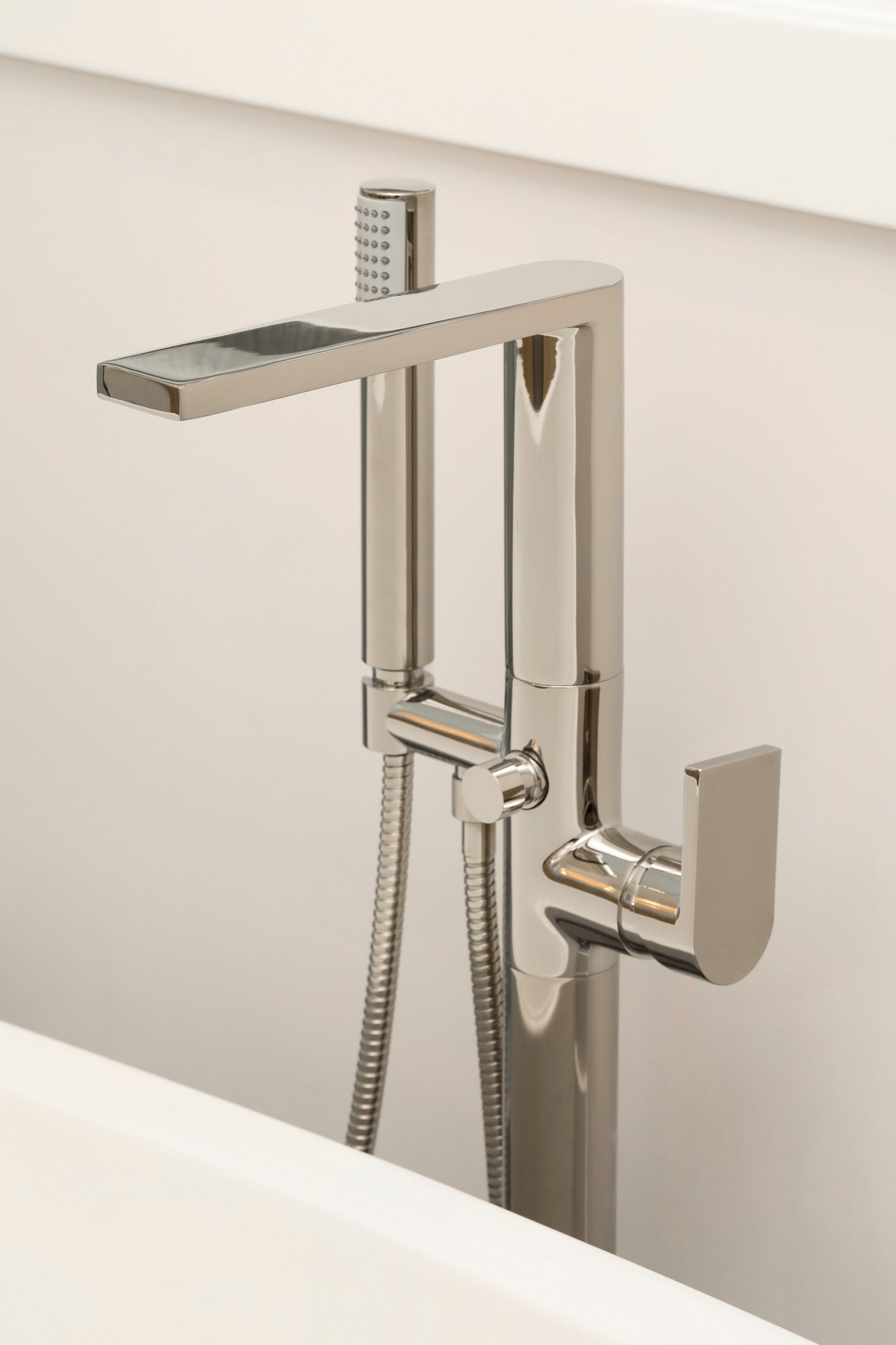 Newport Brass Skylar Exposed Tub and Hand Shower Set - Free Standing