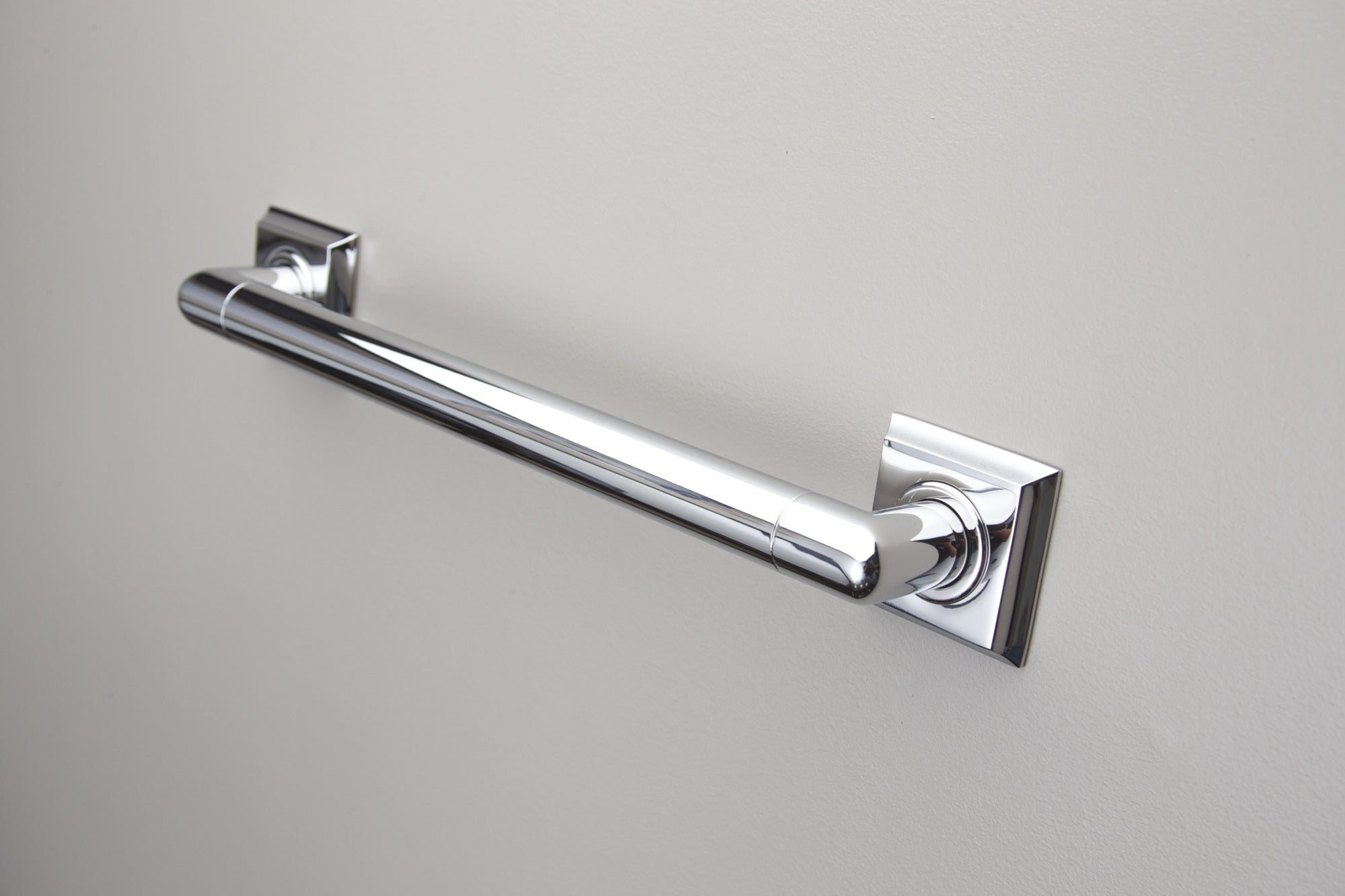 Newport Brass Joffrey® Grab Bar Decorative Rings & Mounting Kit