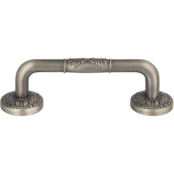 Atlas Homewares Hammered Medallion Pull