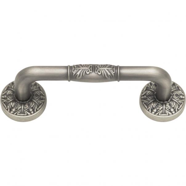 Atlas Homewares Hammered Medallion Pull
