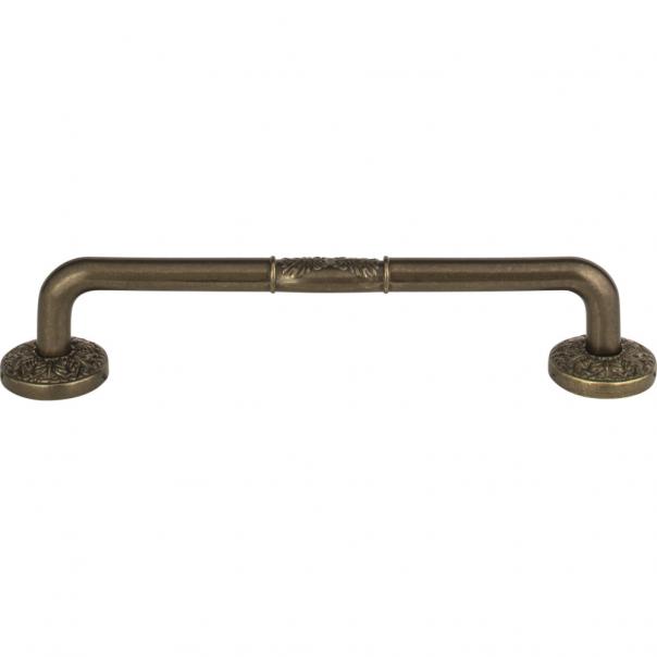 Atlas Homewares Hammered Medallion Pull