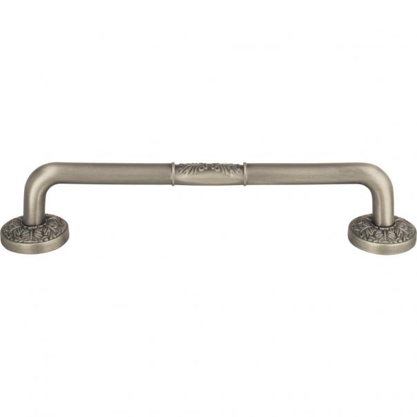 Atlas Homewares Hammered Medallion Pull