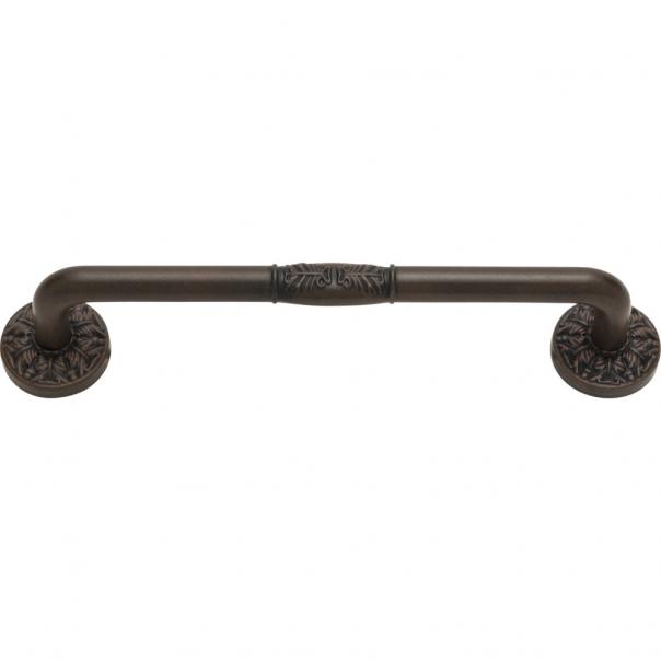 Atlas Homewares Hammered Medallion Pull