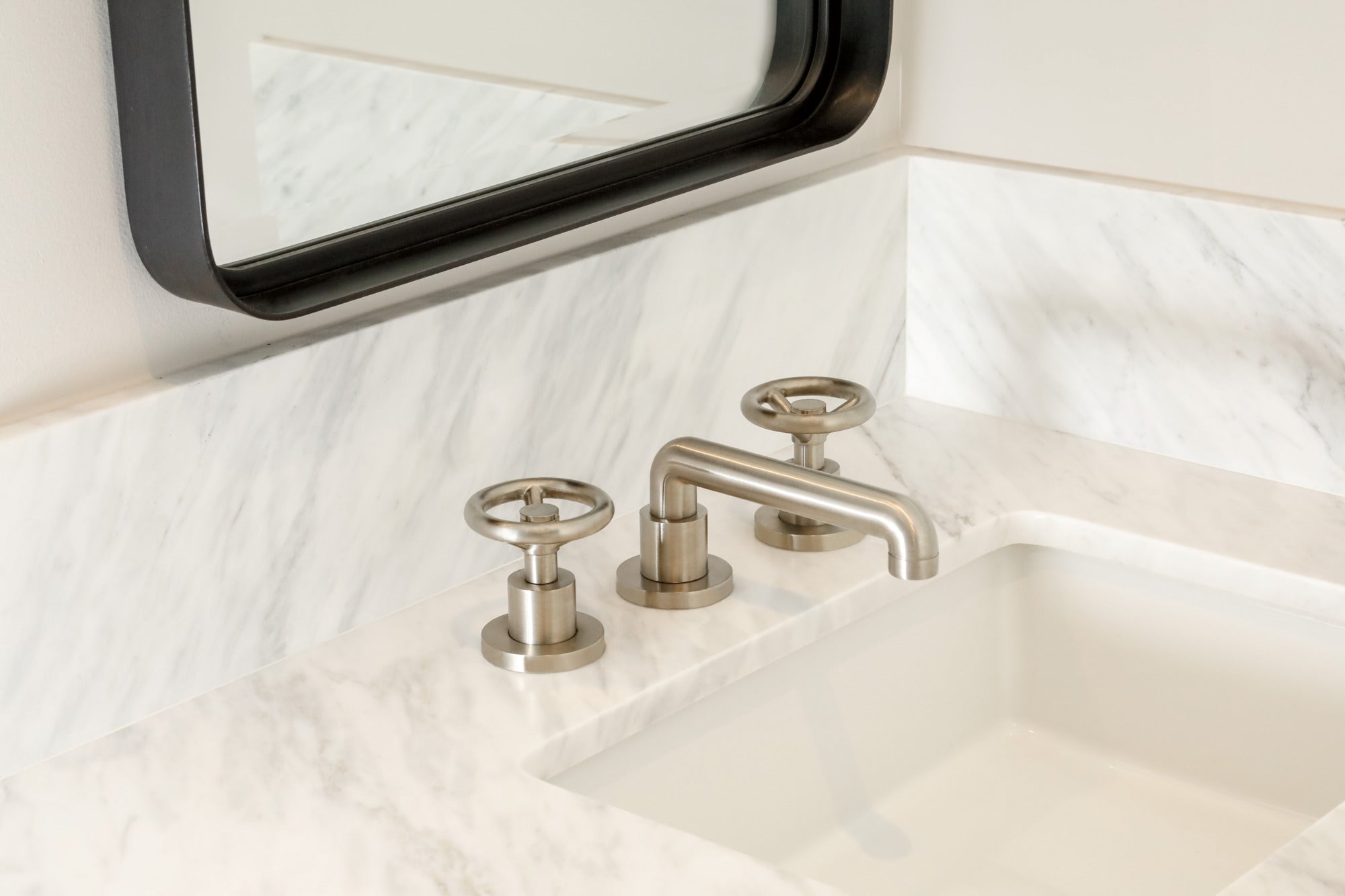 Newport Brass Slater® Widespread Lavatory Faucet
