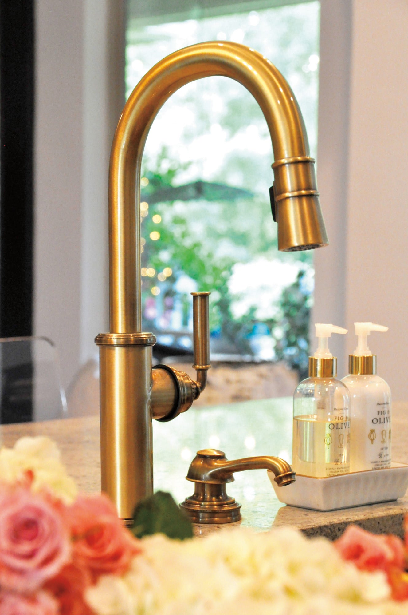 Newport Brass Taft - Kitchen Pull-Down Kitchen Faucet
