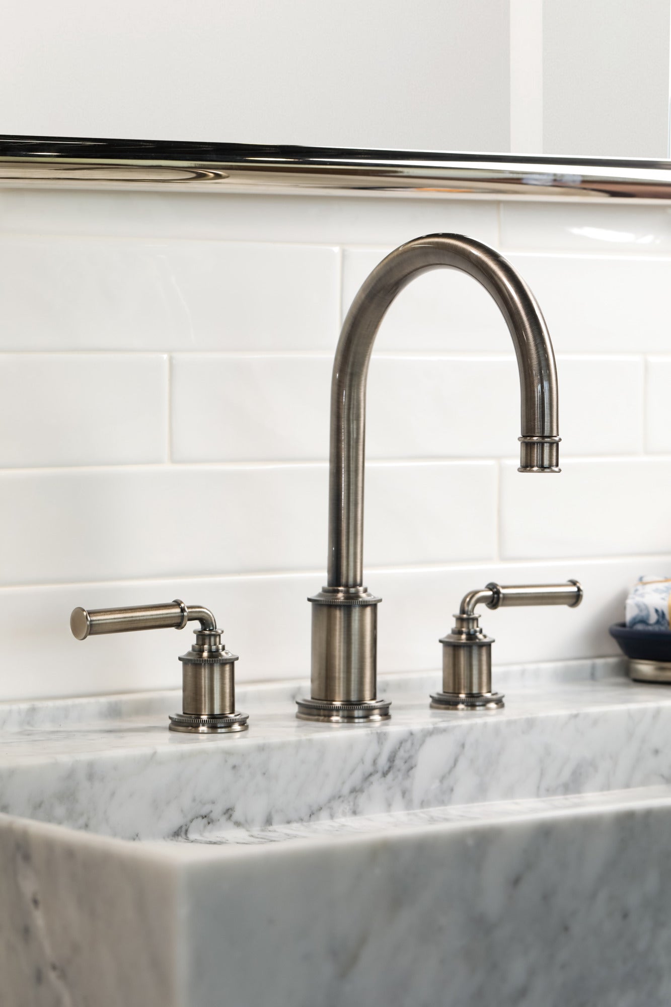 Newport Brass Taft - Kitchen Widespread Lavatory Faucet