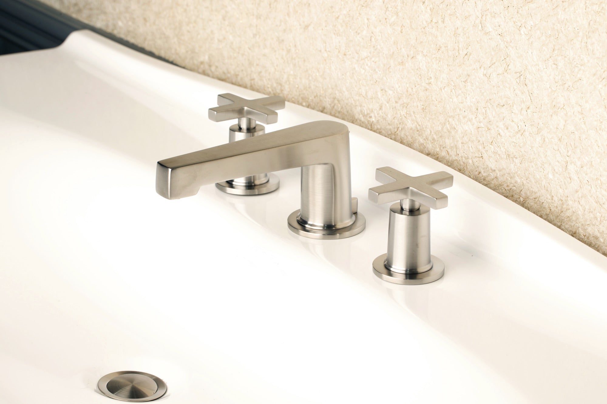 Newport Brass Dorrance® Widespread Lavatory Faucet