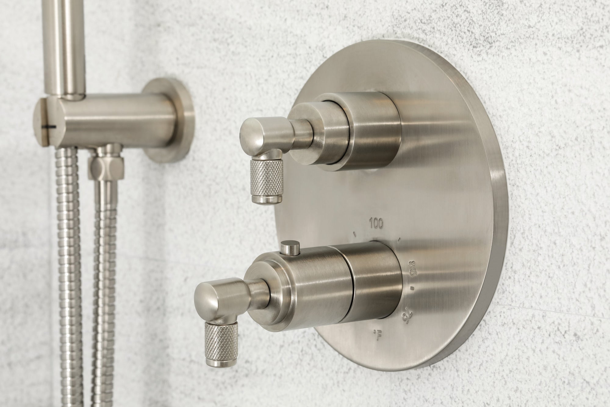 Newport Brass Clemens 1/2" Round Thermostatic Trim Plate with Handle