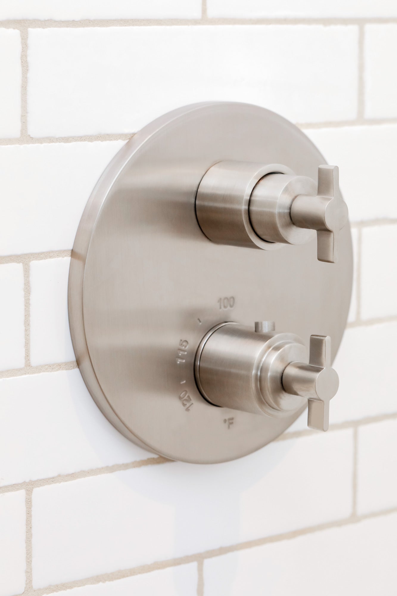 Newport Brass Tolmin® 1/2" Round Thermostatic Trim Plate with Handle