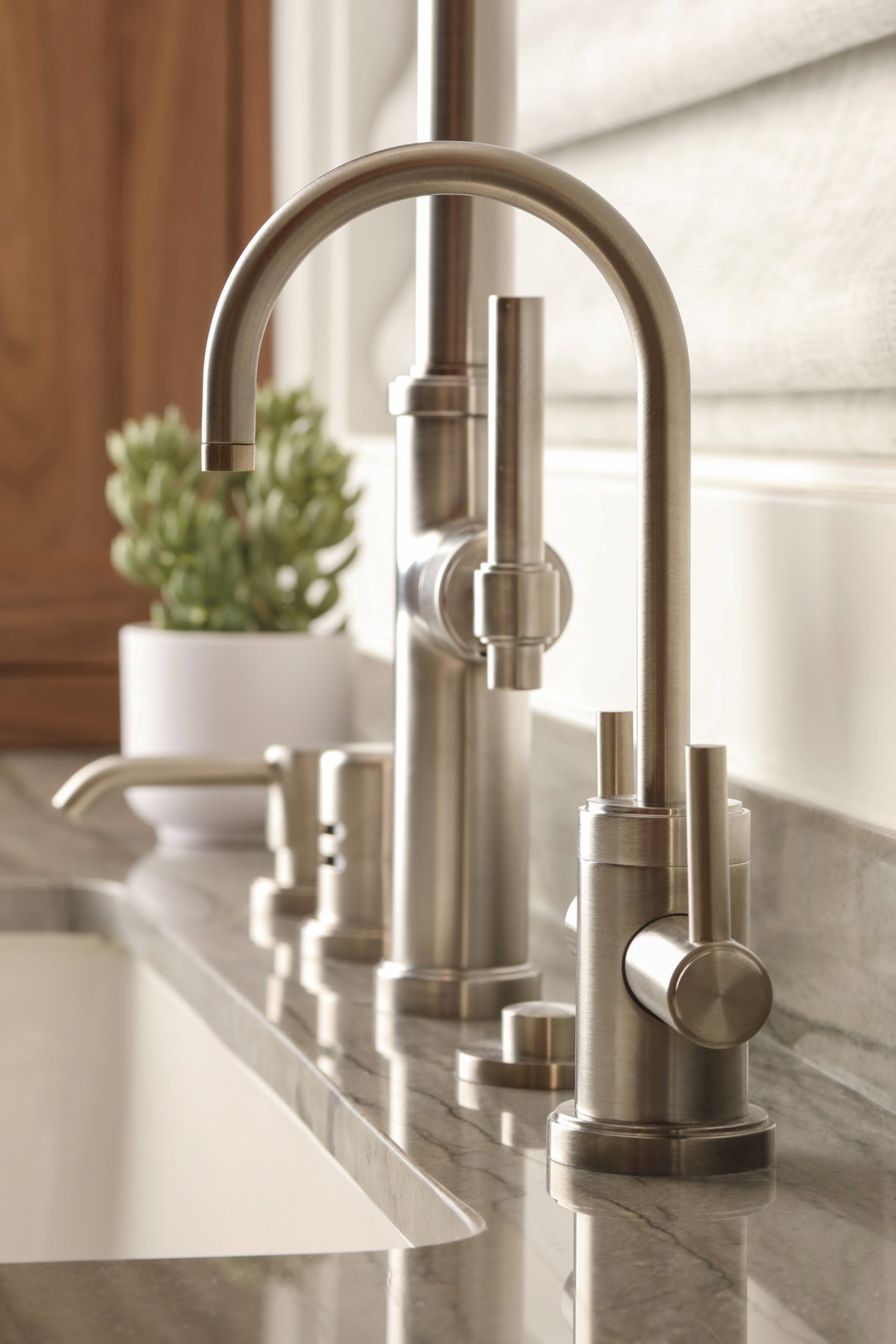 Newport Brass Seager® Hot & Cold Water Dispenser