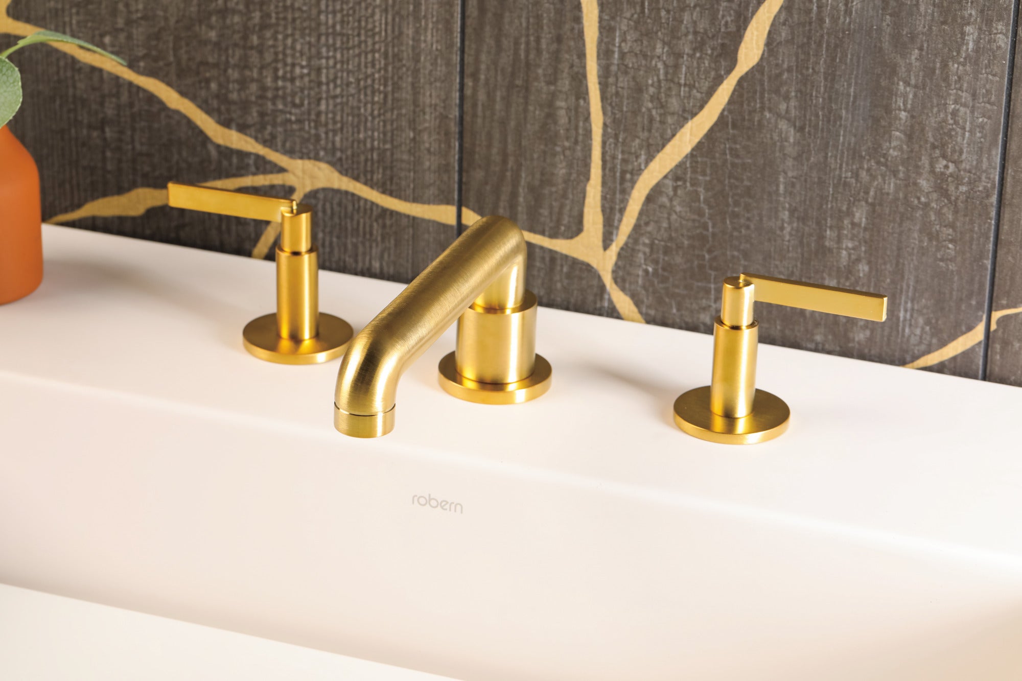 Newport Brass Tolmin® Widespread Lavatory Faucet