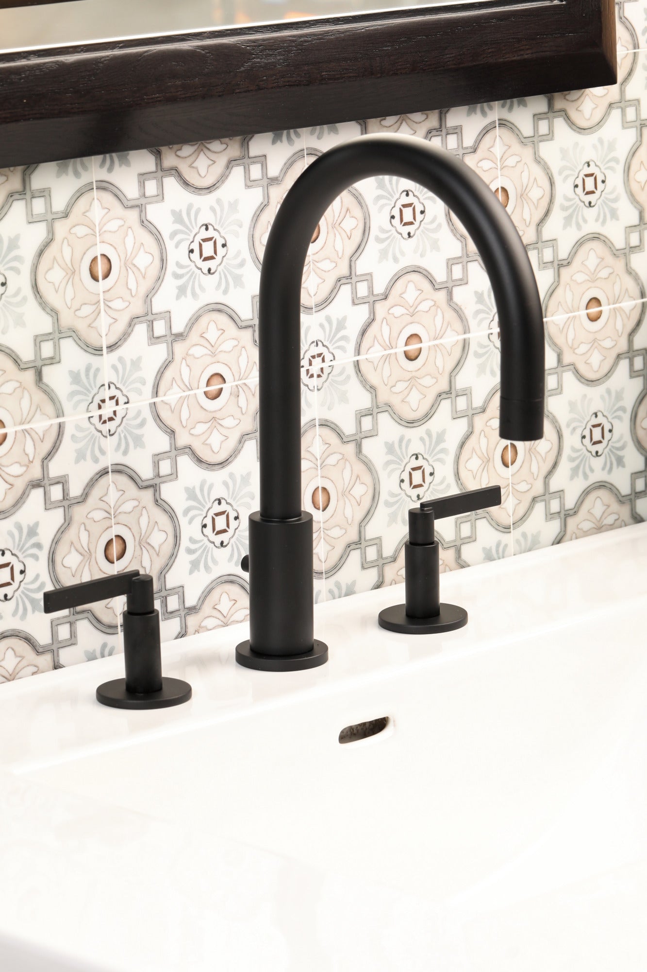 Newport Brass Tolmin® Widespread Lavatory Faucet
