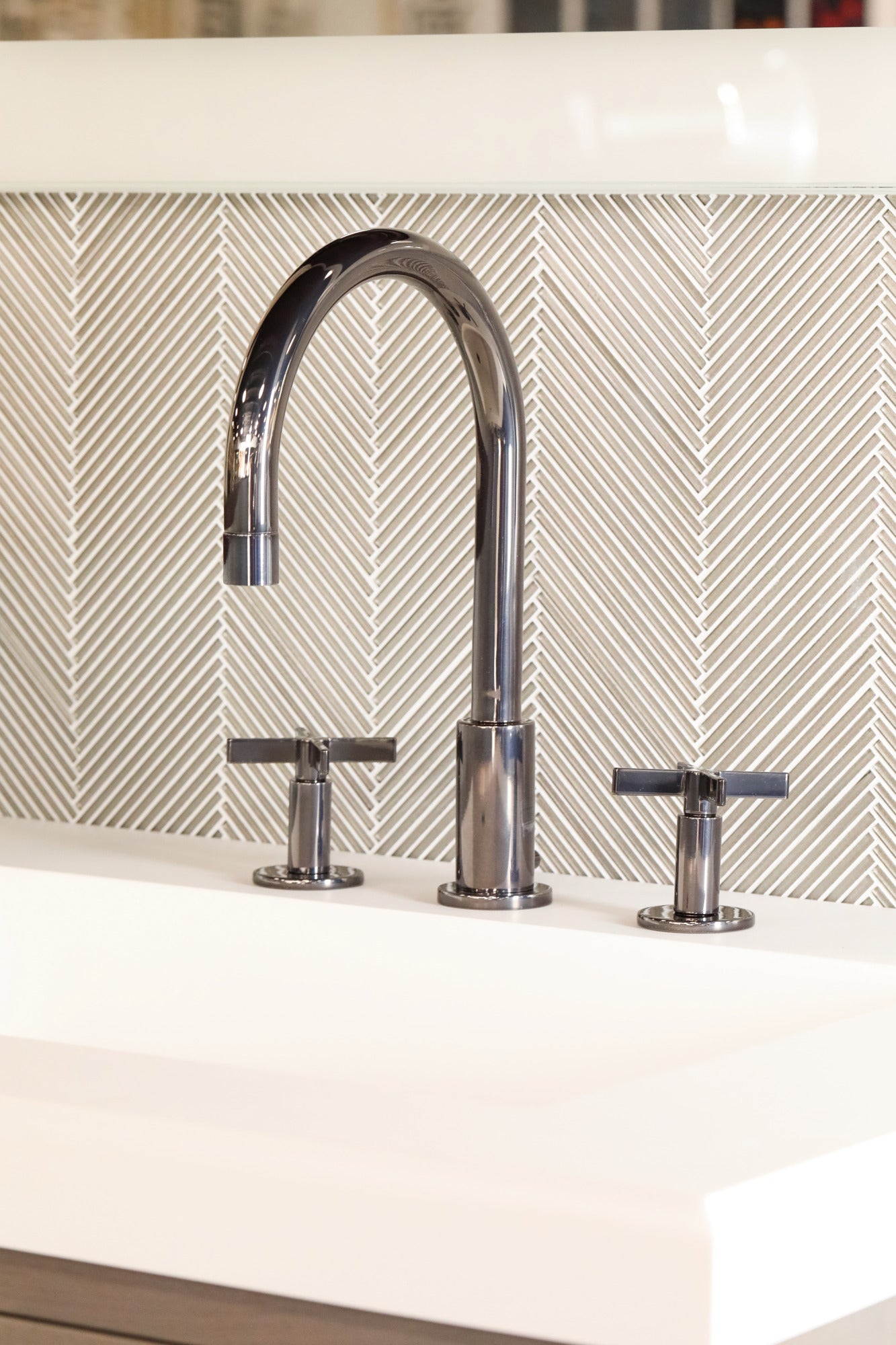 Newport Brass Tolmin® Widespread Lavatory Faucet
