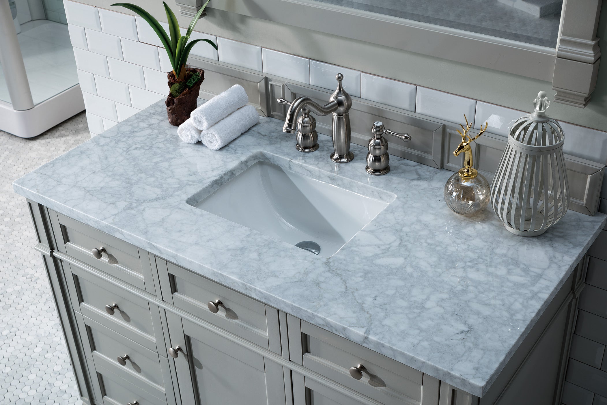 James Martin Brittany 48" Single Vanity in Urban Gray with 3cm Countertop